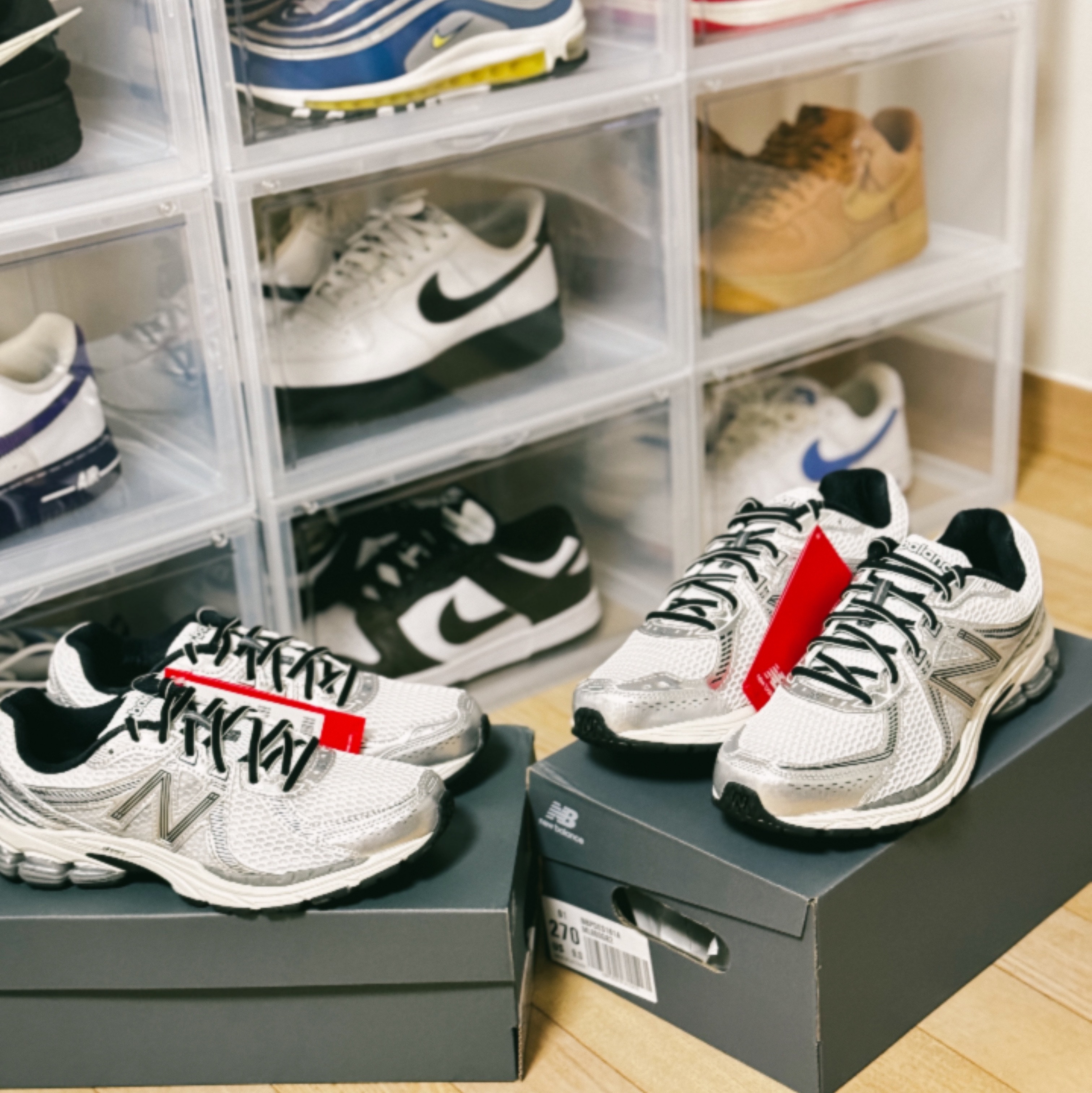 New Balance 860v2 Optic White 착용 스타일