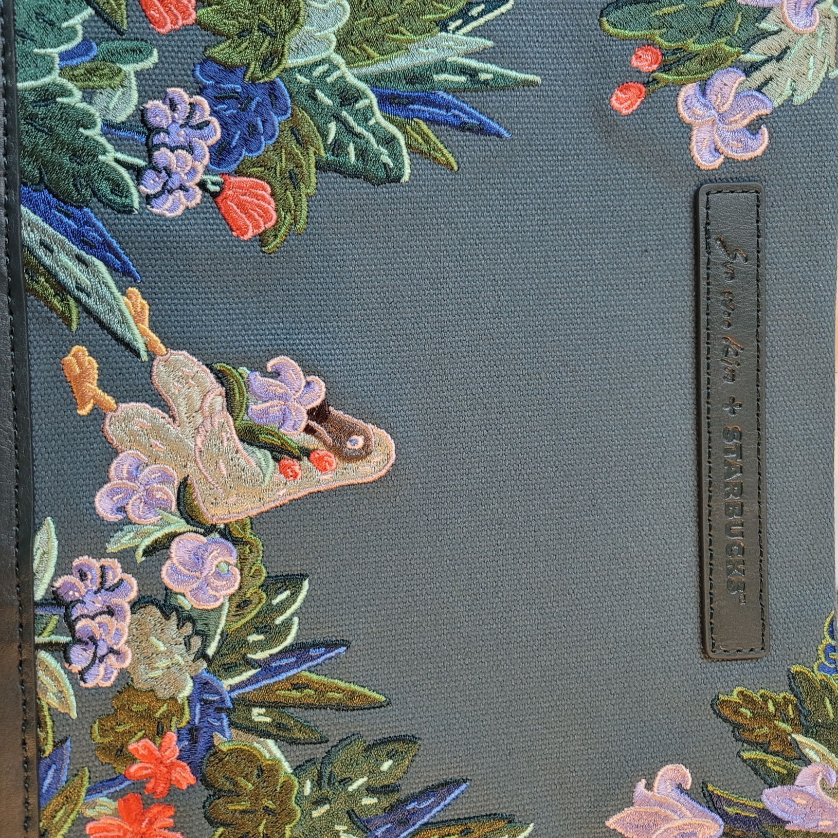 【韓国スタバ】Sun Woo Kim★Dodo embroidery mini tote bag 韓国スタバ】Sun Woo Kim☆Dodo embroidery mini tote bag
