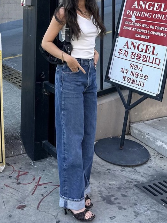 Agolde Women 90’s Pinch Waist High Rise Straight Rigid Jean Range 착용 스타일