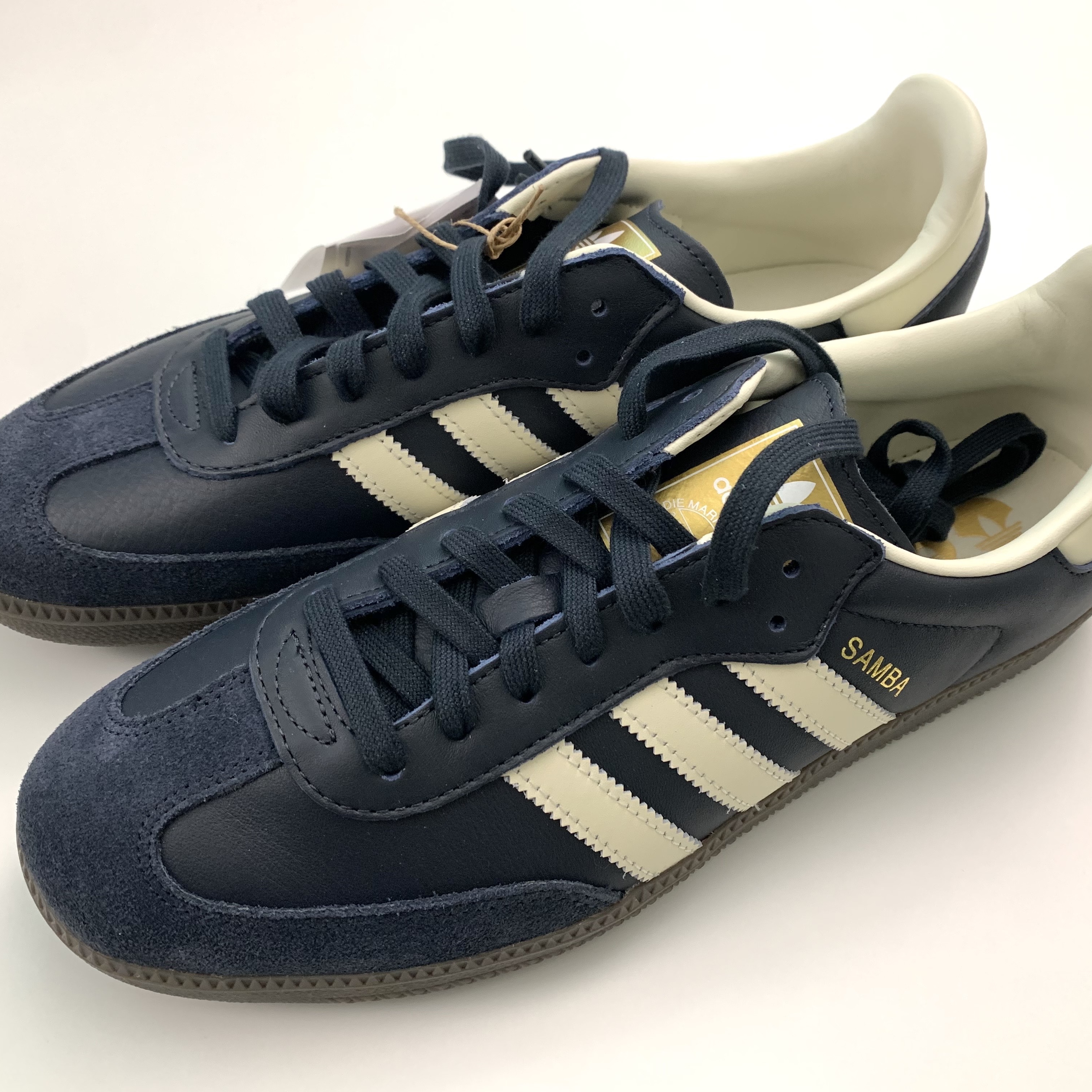 Adidas Samba OG Night Navy Cream White 착용 스타일 - 1