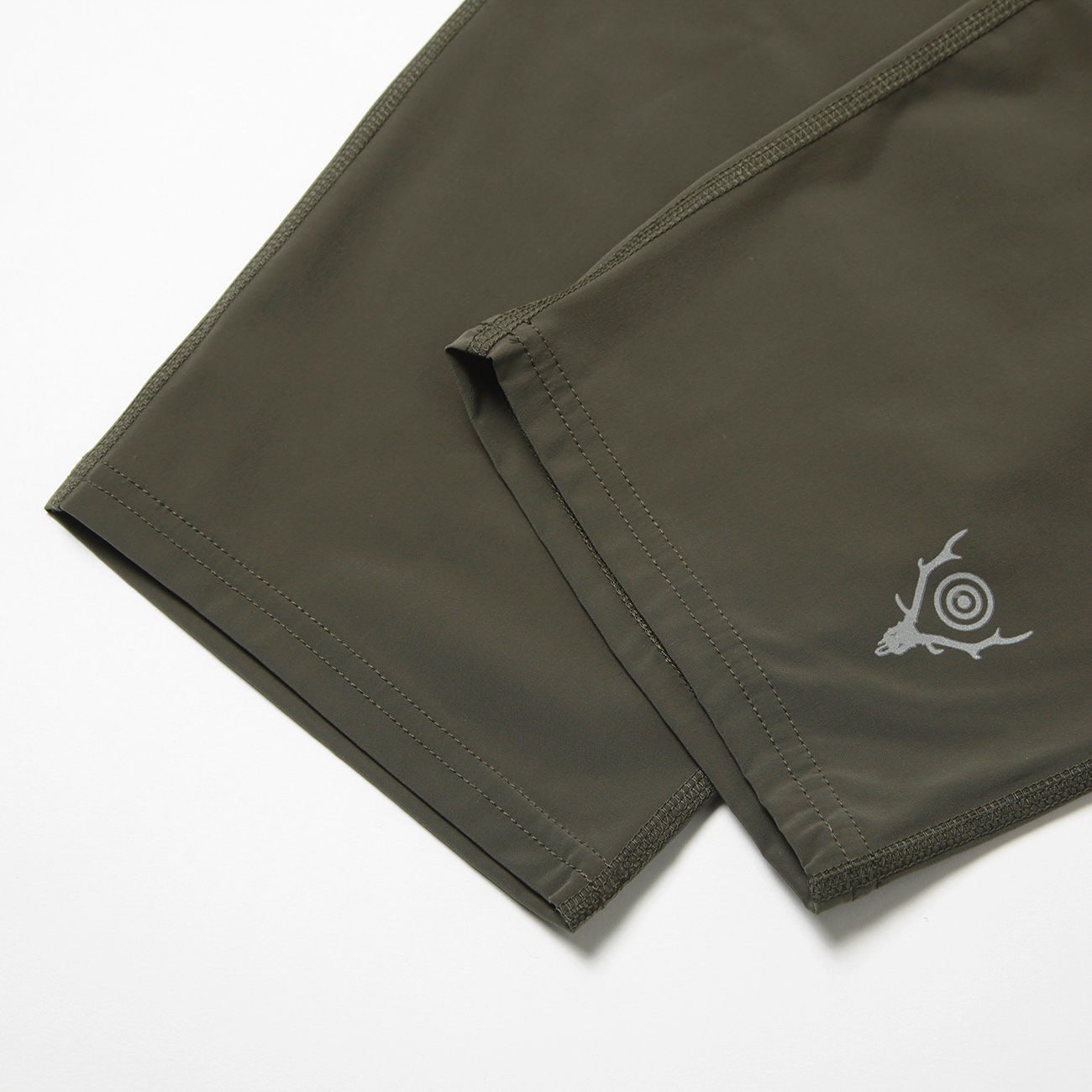 South2 West8 2P Cycle Pants Olive Drab 착용 스타일 - 1