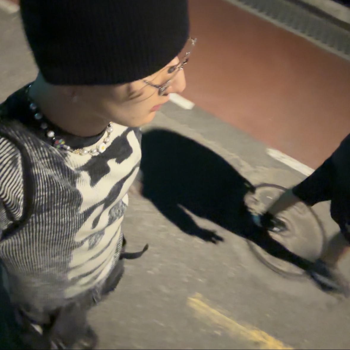Diesel K-Atullus-Round Wool Jumper with Bleeding Effect Logo Black, Thug Club Denim Tribal Pants Black 착용 스타일