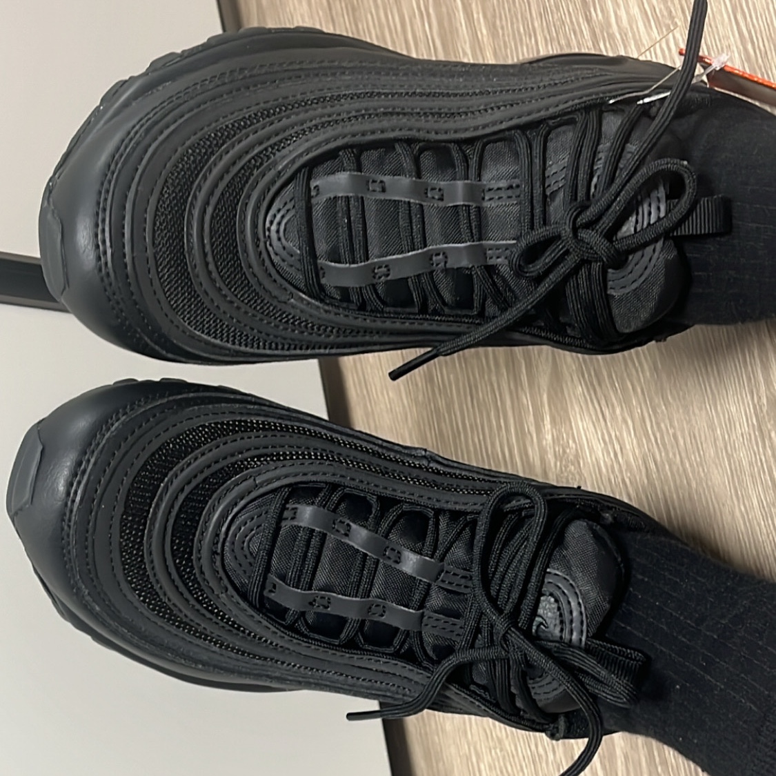 (W) Nike Air Max 97 Next Nature Black 착용 스타일 - 2