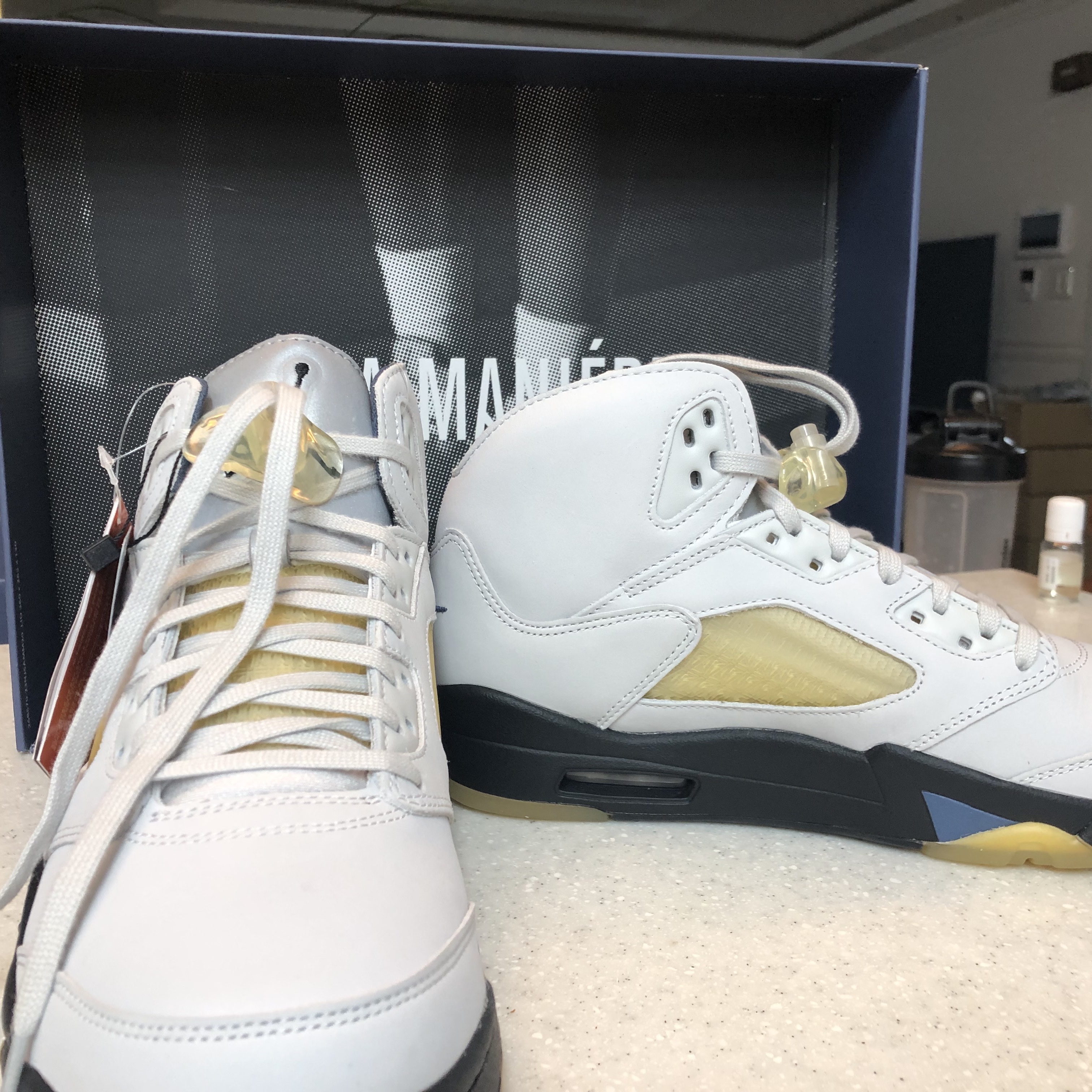 (W) Jordan 5 x A Ma Maniere Retro Dawn 착용 스타일 - 2