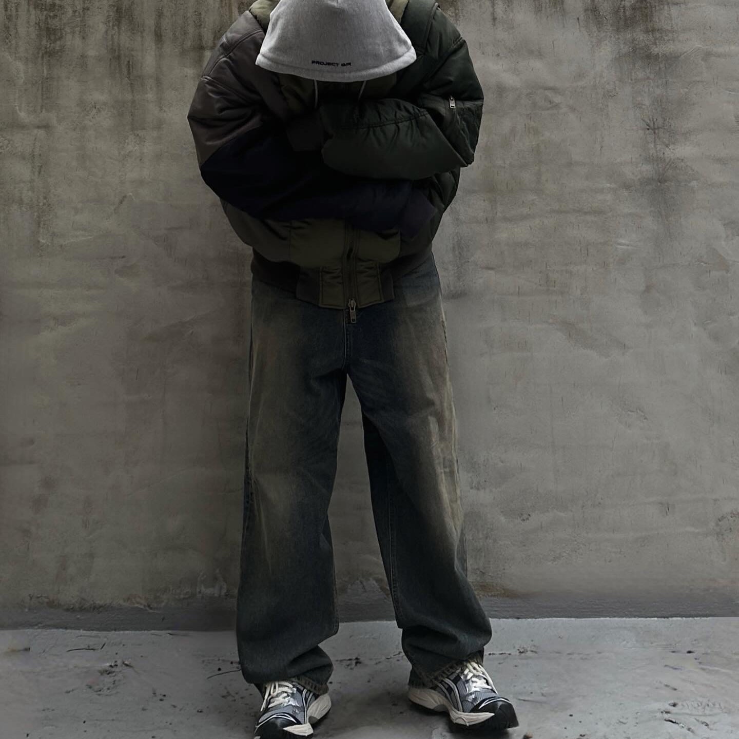 Project G/R Unbalanced Reworked Bomber Jacket Khaki, Asics Gel-Kayano 14 Black Glacier Grey 착용 스타일