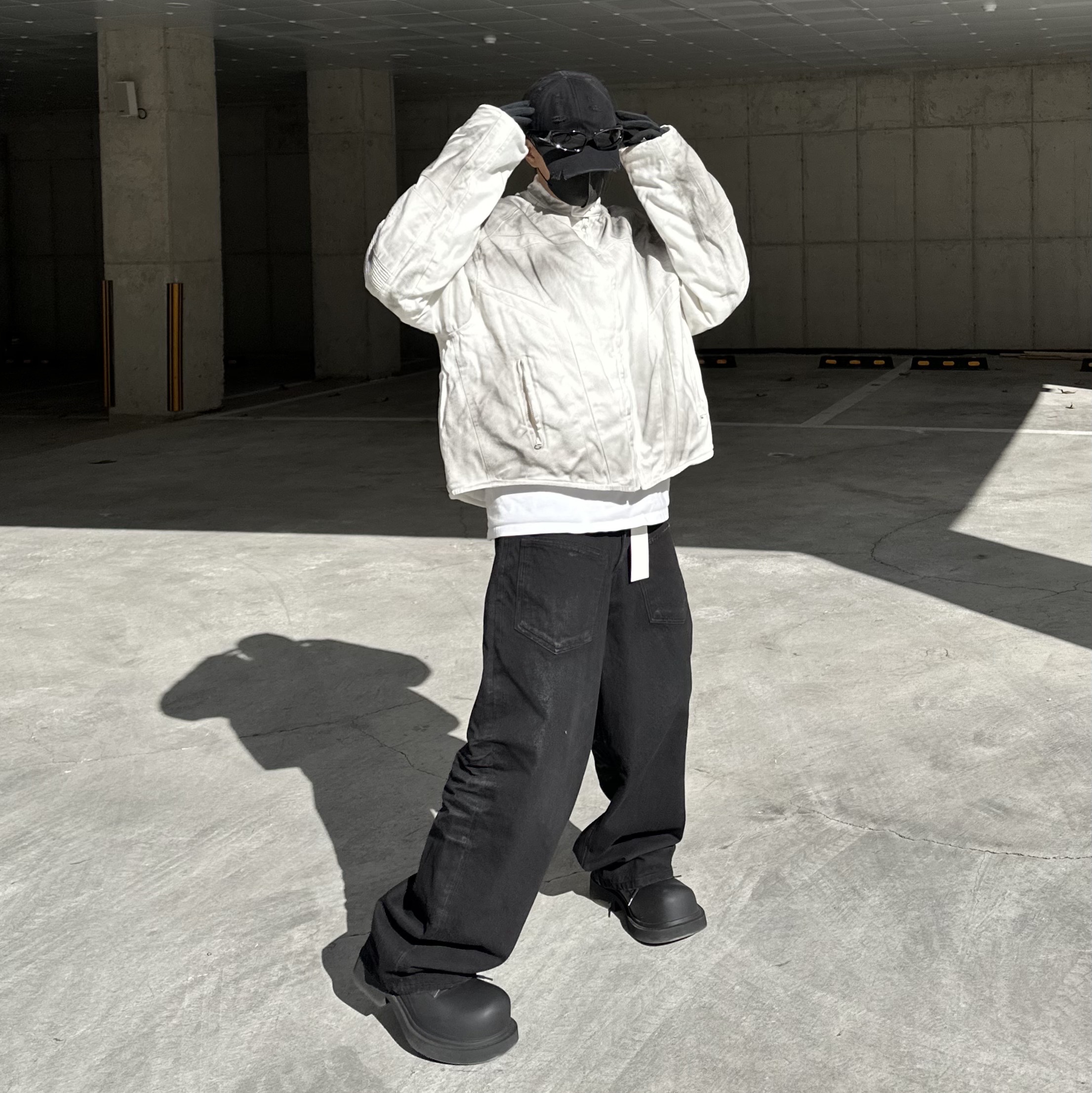 Project G/R Backward Denim Pants Black, Balenciaga Steroid Derby Black 착용 스타일