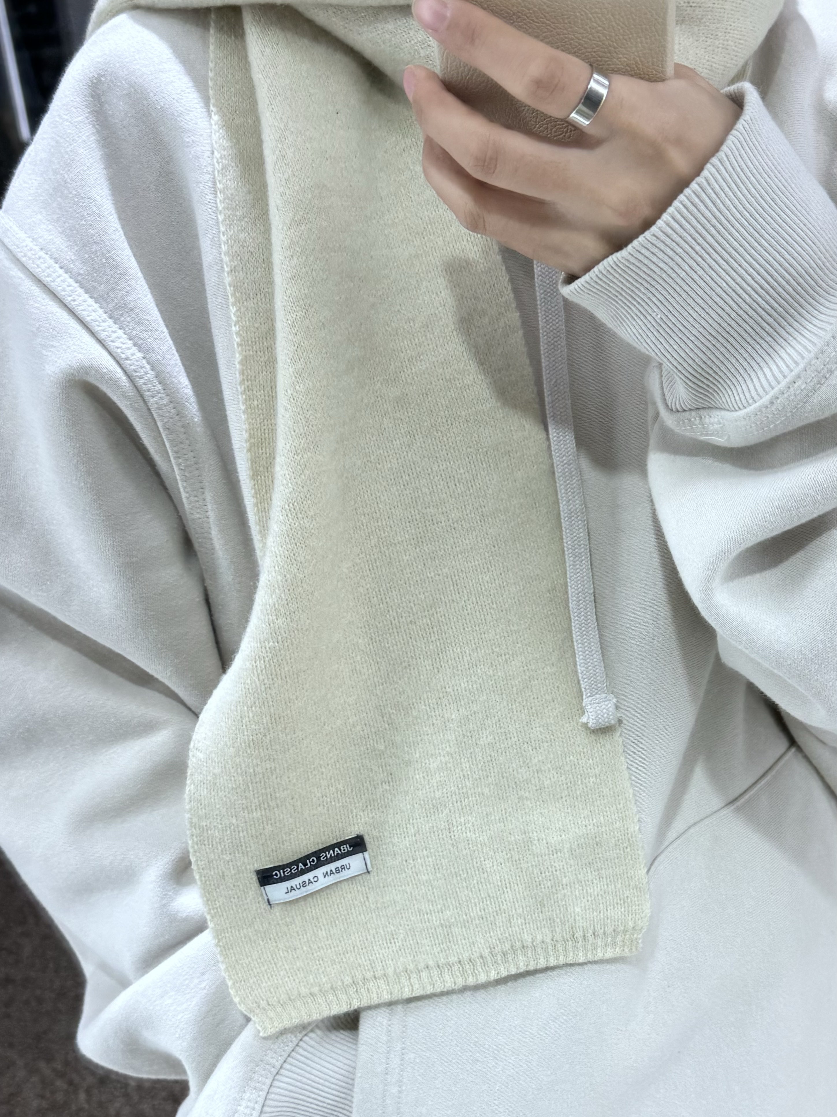 Jordan 1 x Travis Scott Retro Low OG SP Sail and Ridgerock, Stussy Stock Seoul Hood Smoke 2022 착용 스타일 - 3