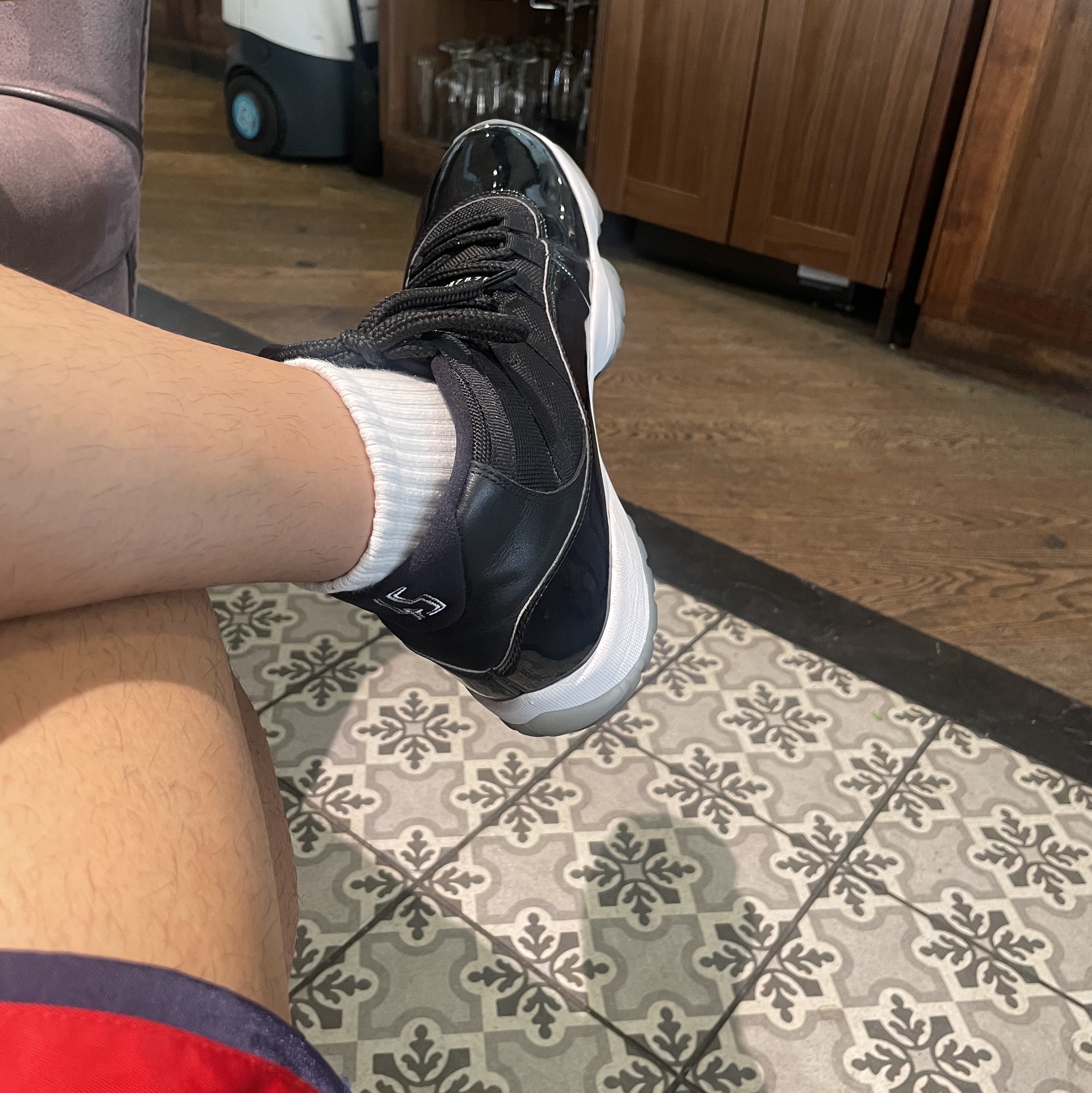 Jordan 11 Retro Space Jam 2016 착용 스타일 - 1