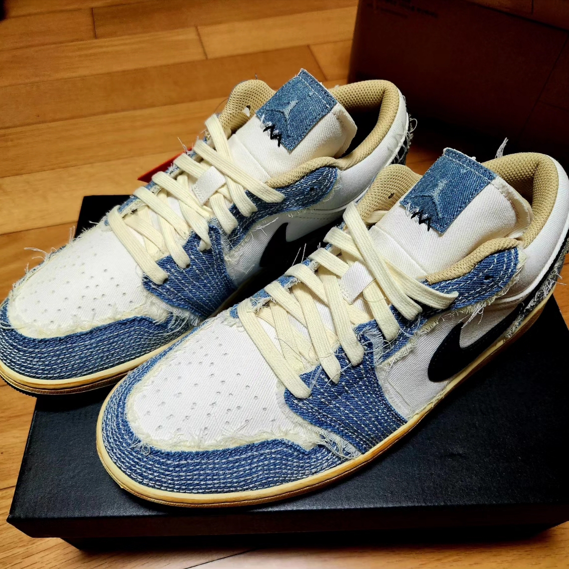 Jordan 1 Low World Make Japan 착용 스타일