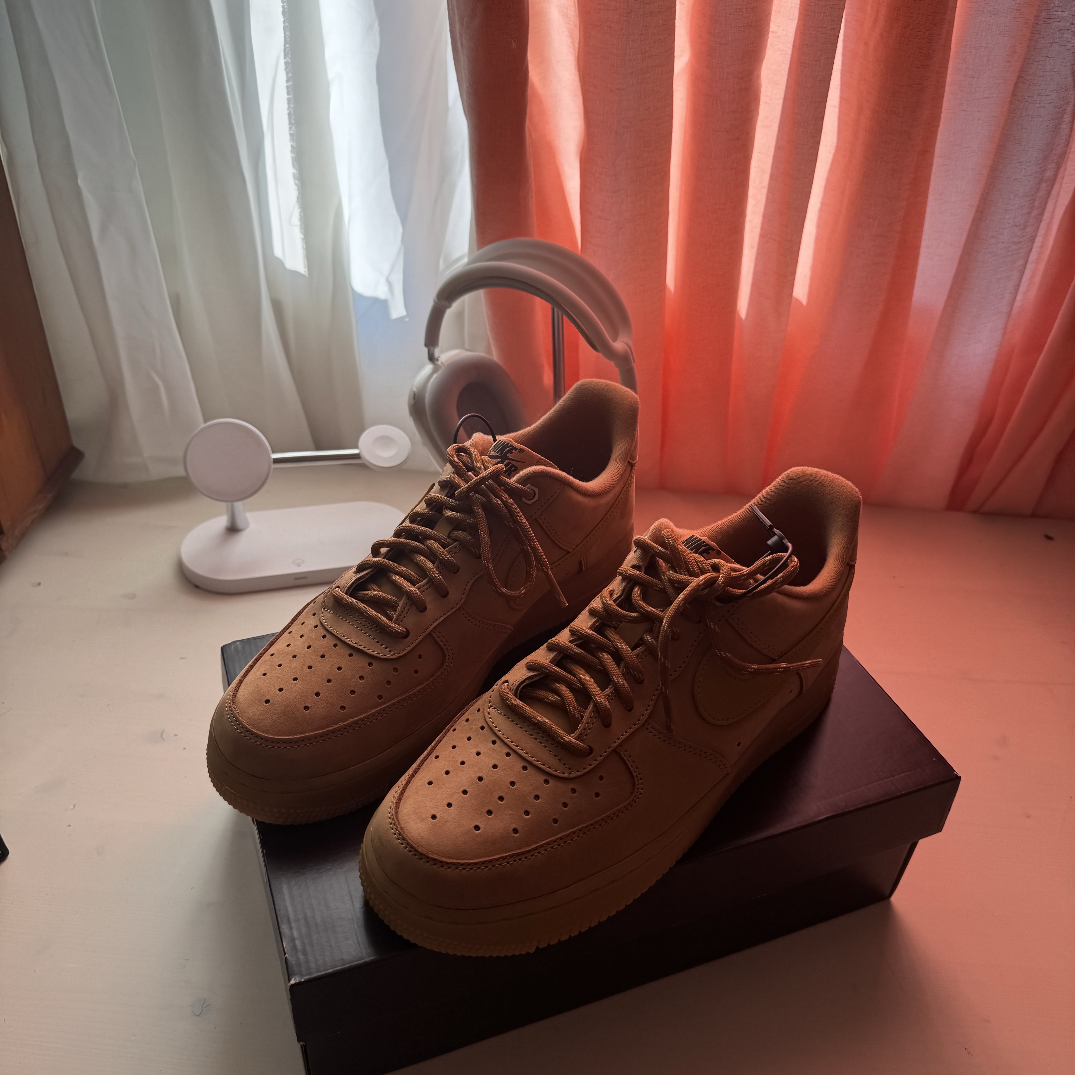 Nike Air Force 1 '07 WB Flax 착용 스타일 - 3