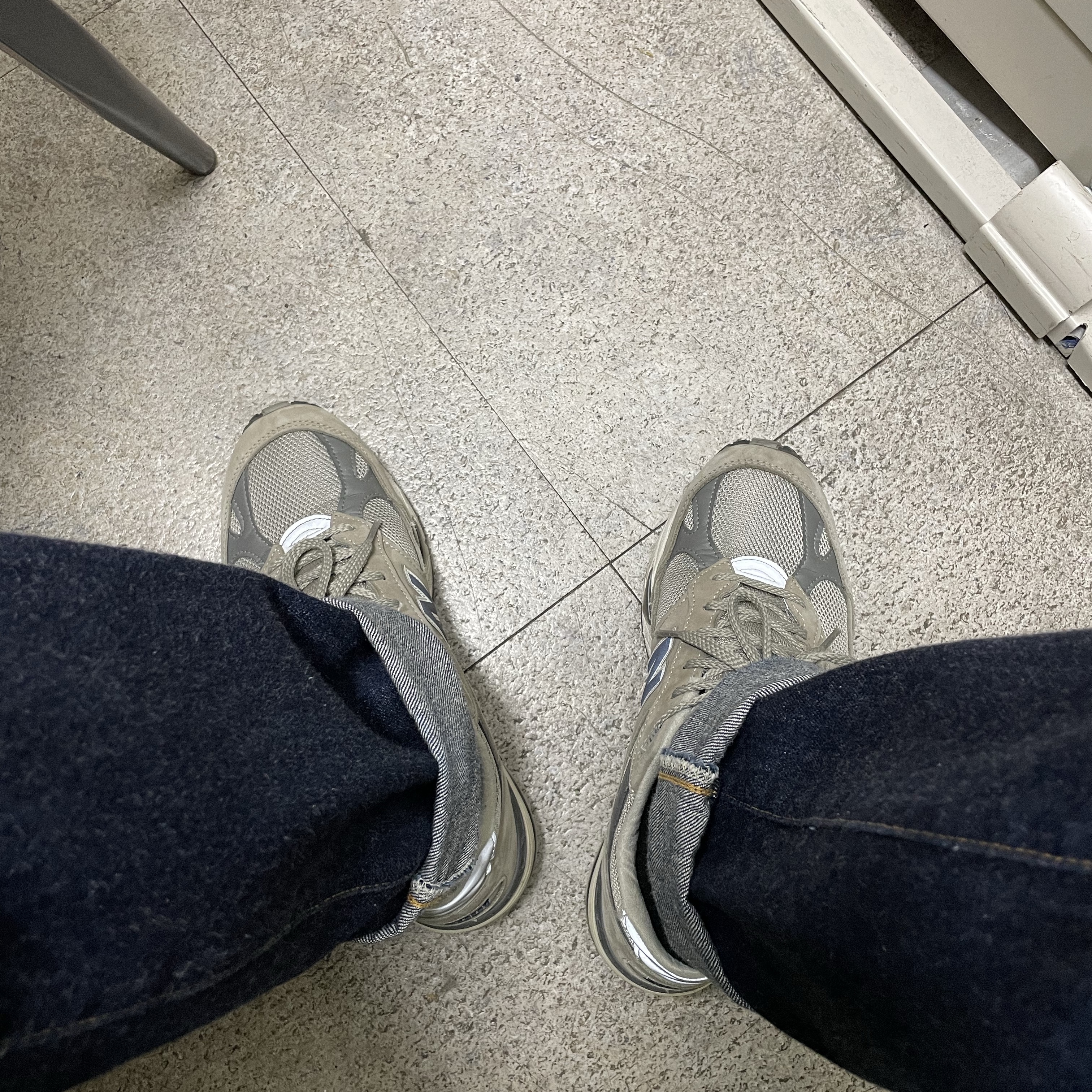 New Balance 991 Made in UK 20th Anniversary Grey 착용 스타일