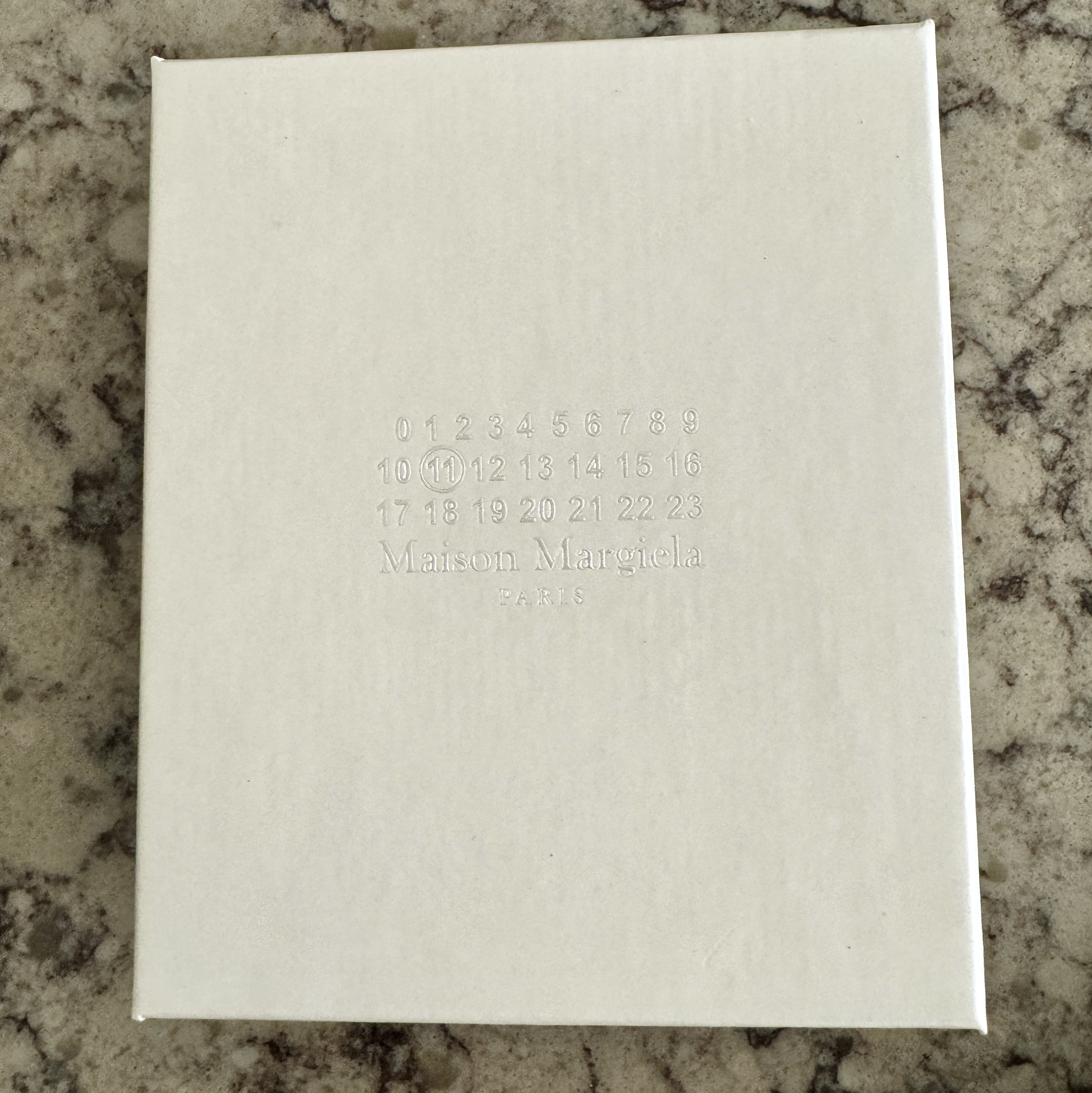 Maison Margiela Bovine Leather Card Holder Black 착용 스타일 - 1
