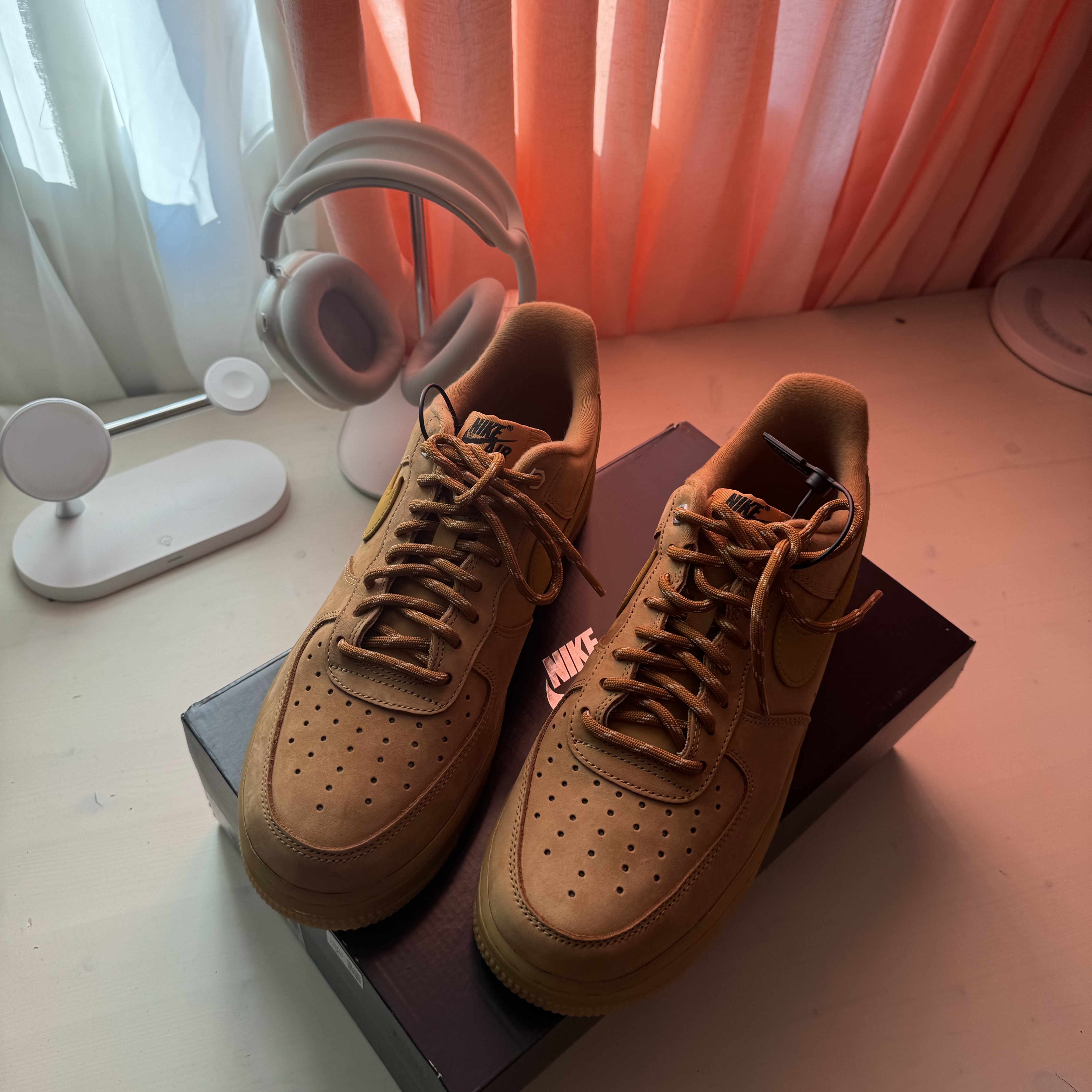 Nike Air Force 1 '07 WB Flax 착용 스타일 - 1