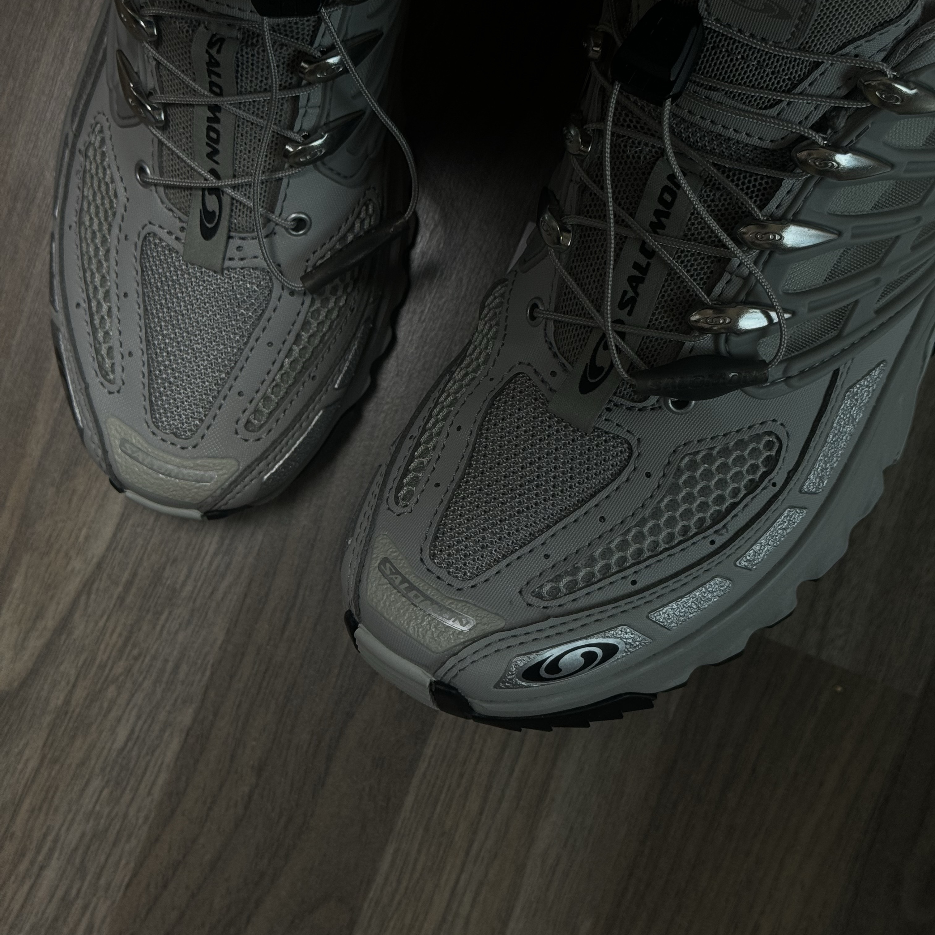 Salomon ACS Pro Metal Ghost 착용 스타일