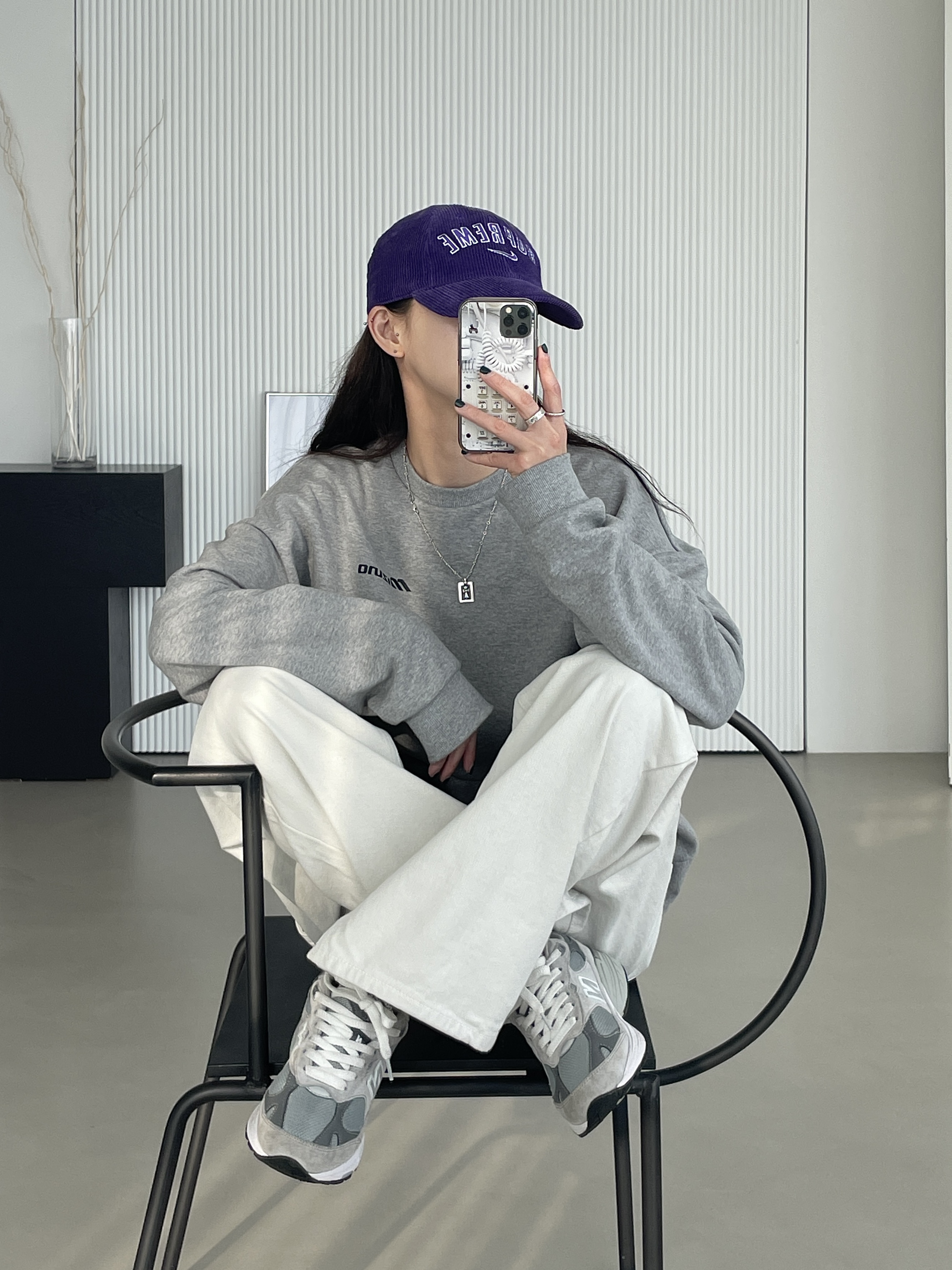 Supreme x Nike Arc Corduroy 6-Panel Purple - 22SS, (W) New Balance 993 Made in USA Grey - B Standard 착용 스타일