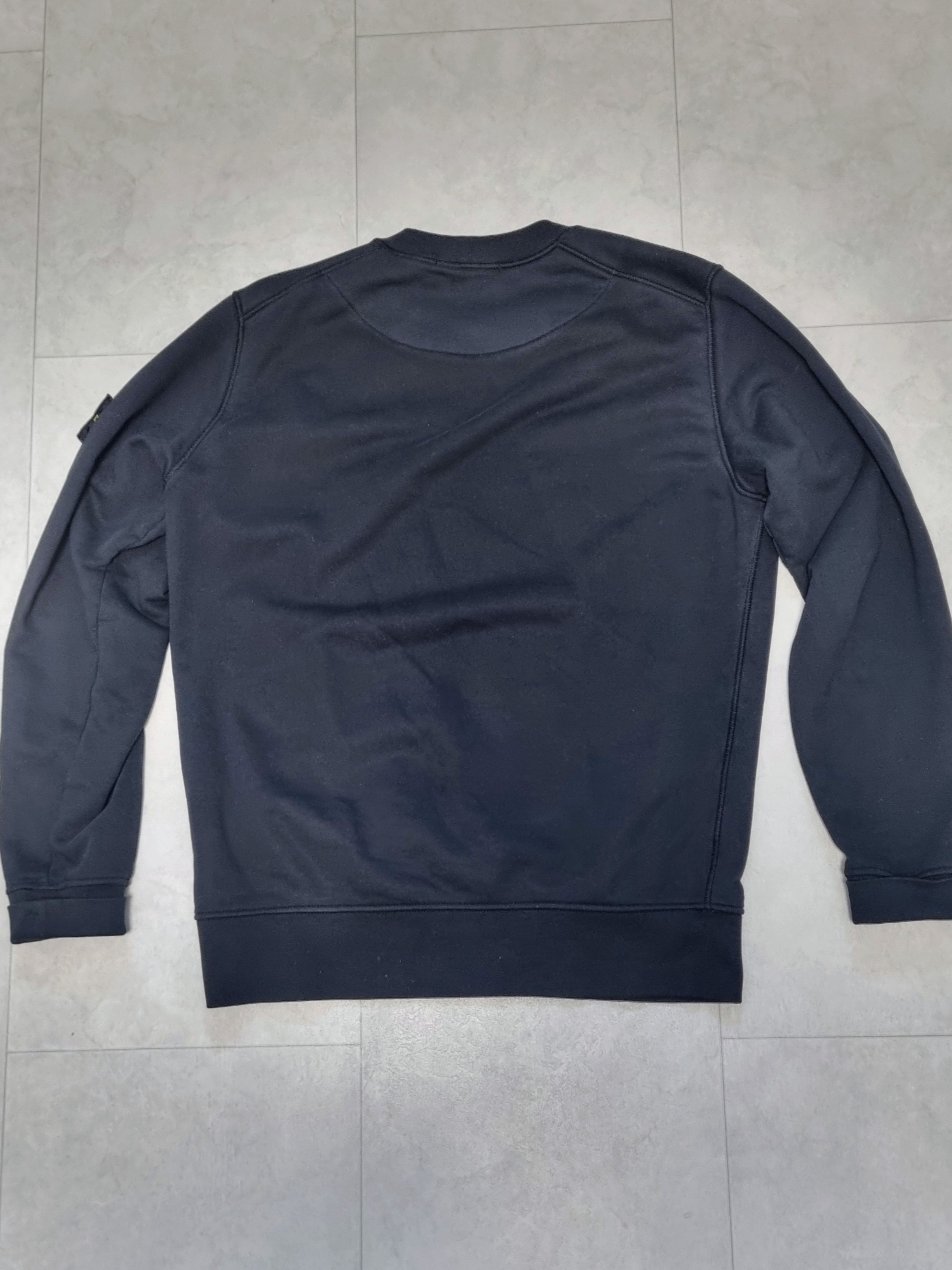 Stone Island 63020 Crewneck Sweatshirt Black - 22FW 착용 스타일 - 2