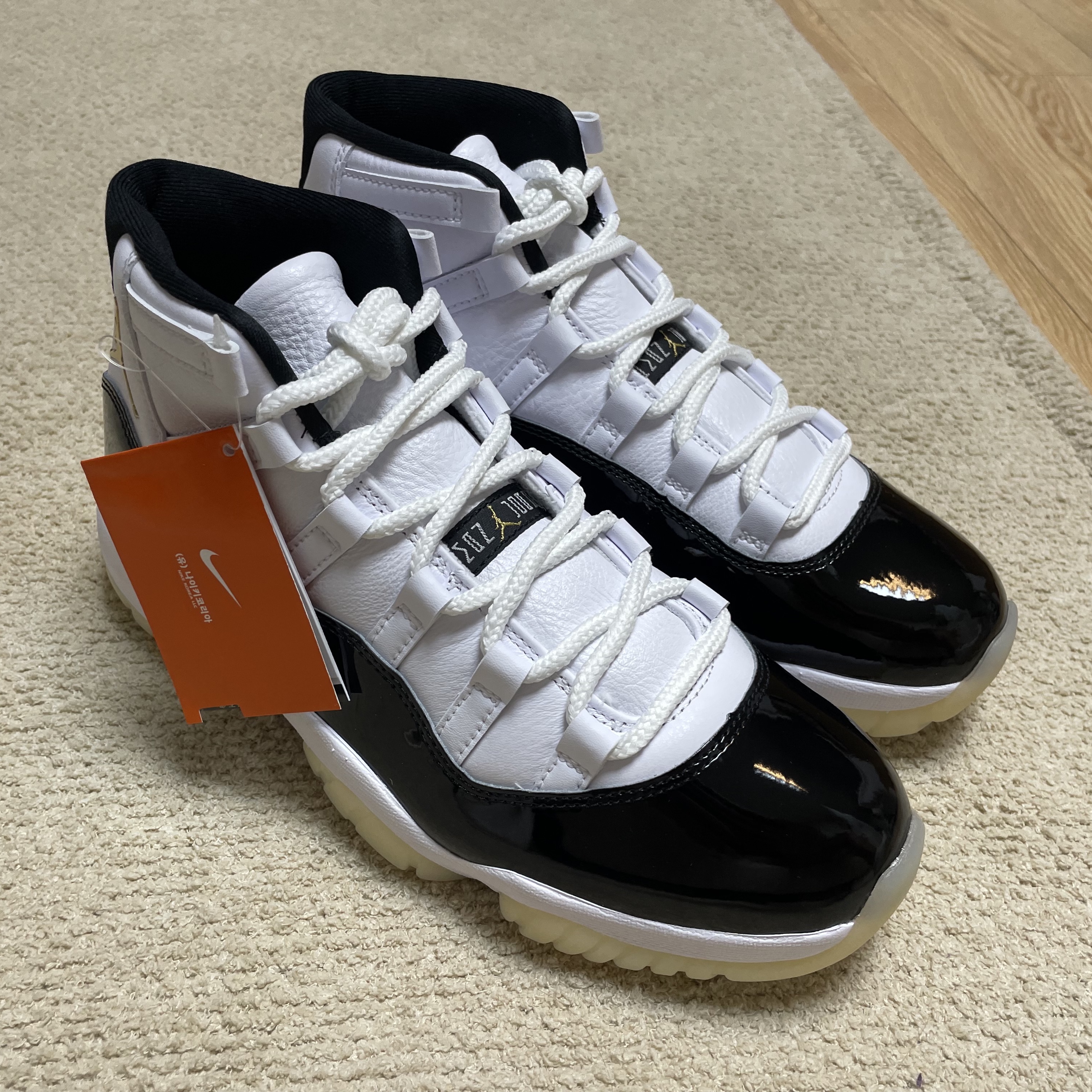 Jordan 11 Retro Gratitude 착용 스타일 - 2