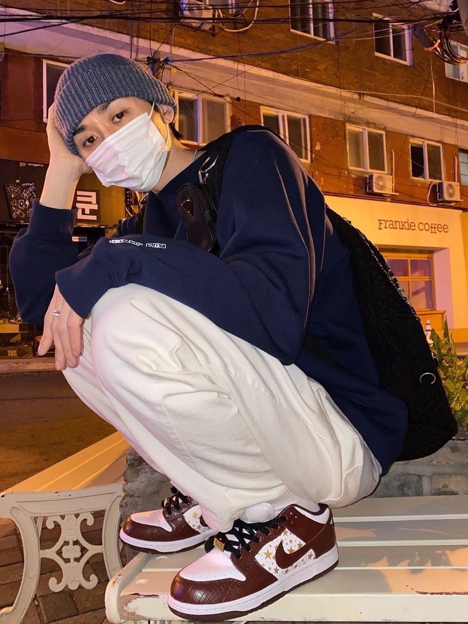 칼하트 WIP 스미스 데님 더블 니 팬츠 화이트, 칼하트 WIP 스미스 데님 싱글 니 팬츠 화이트 착용 스타일 - 2