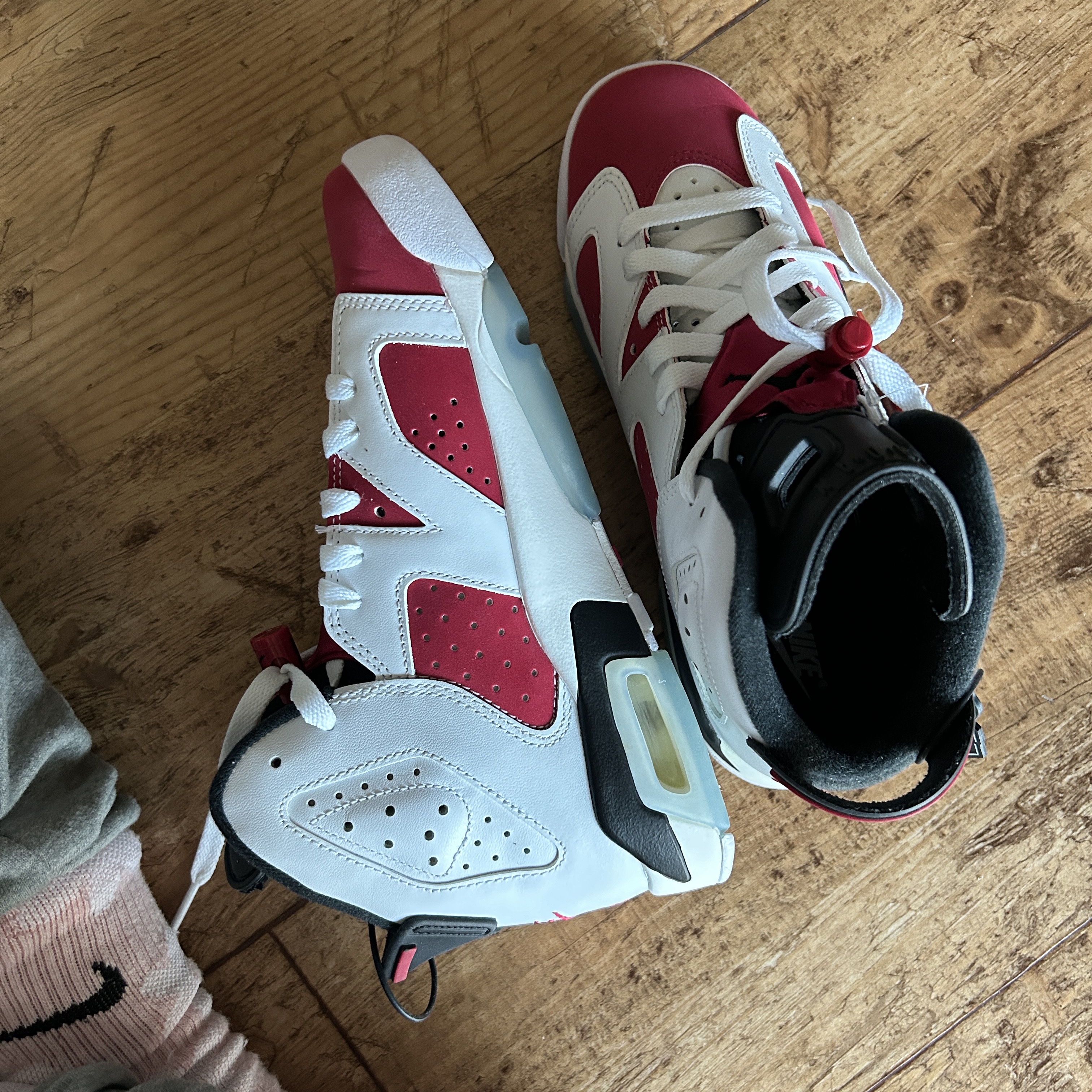 Jordan 6 Retro Carmine 2021 착용 스타일