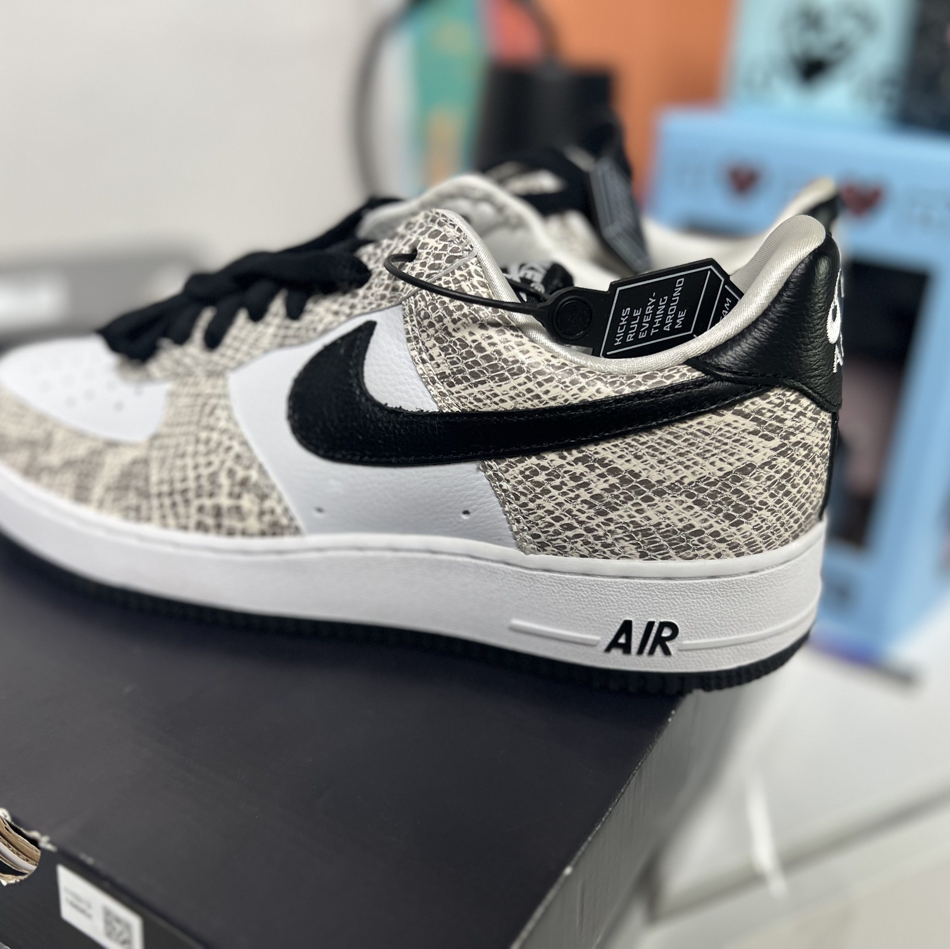 Nike Air Force 1 Low Retro Cocoa Snake 2018 착용 스타일 - 2