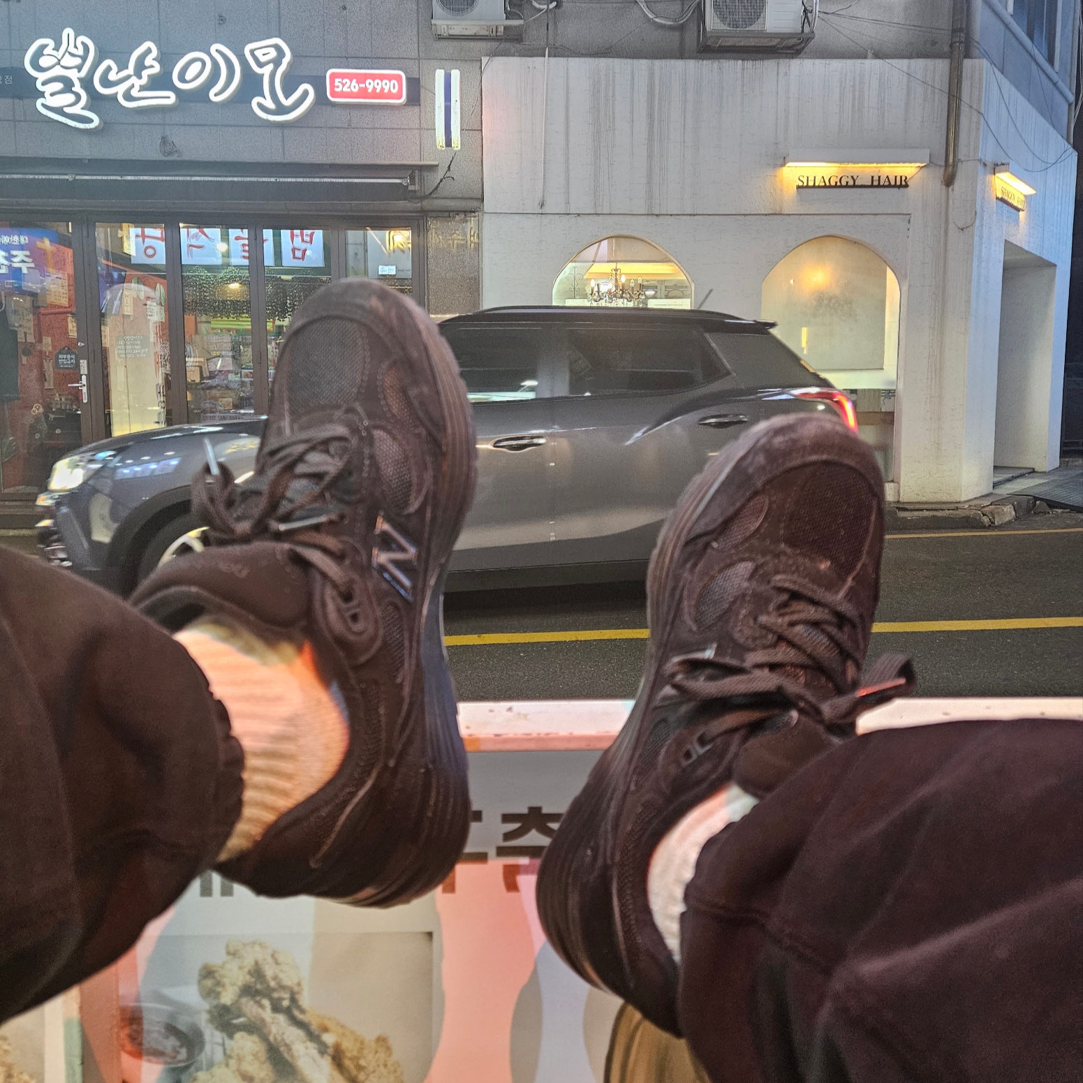 New Balance 992 Made in USA Triple Black 착용 스타일
