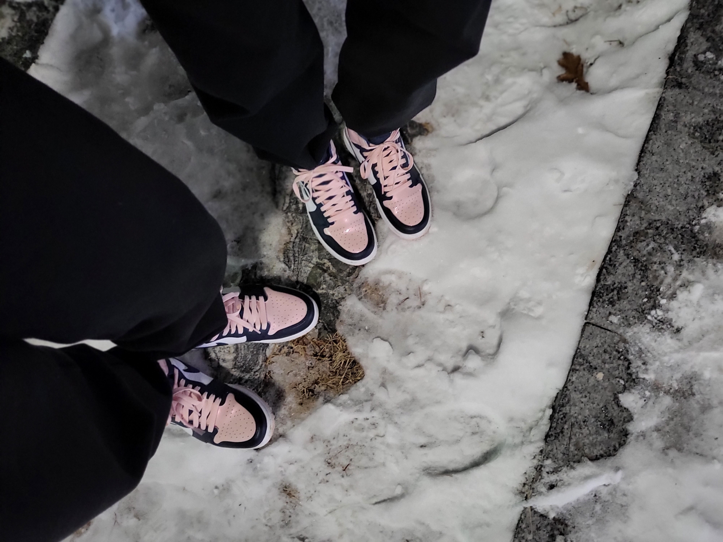 (W) Jordan 1 Retro High OG Atmosphere 착용 스타일