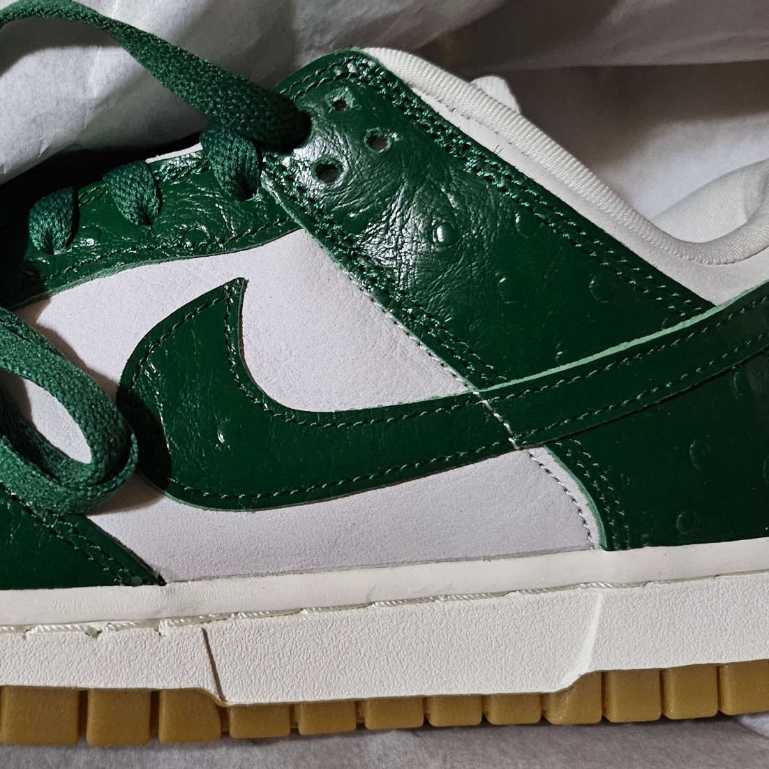 (W) Nike Dunk Low Gorge Green 착용 스타일