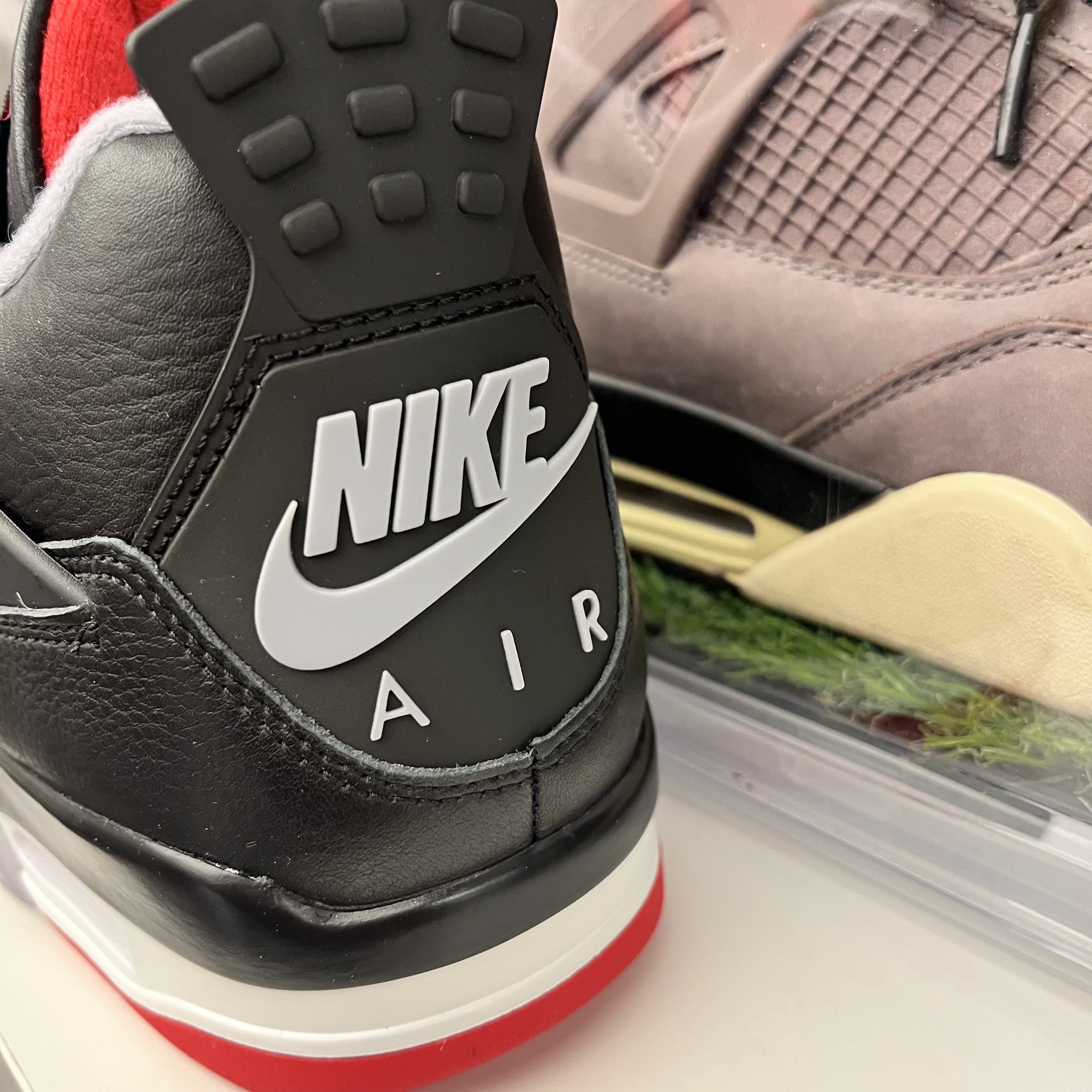 Jordan 4 Retro Bred Reimagined 착용 스타일 - 2