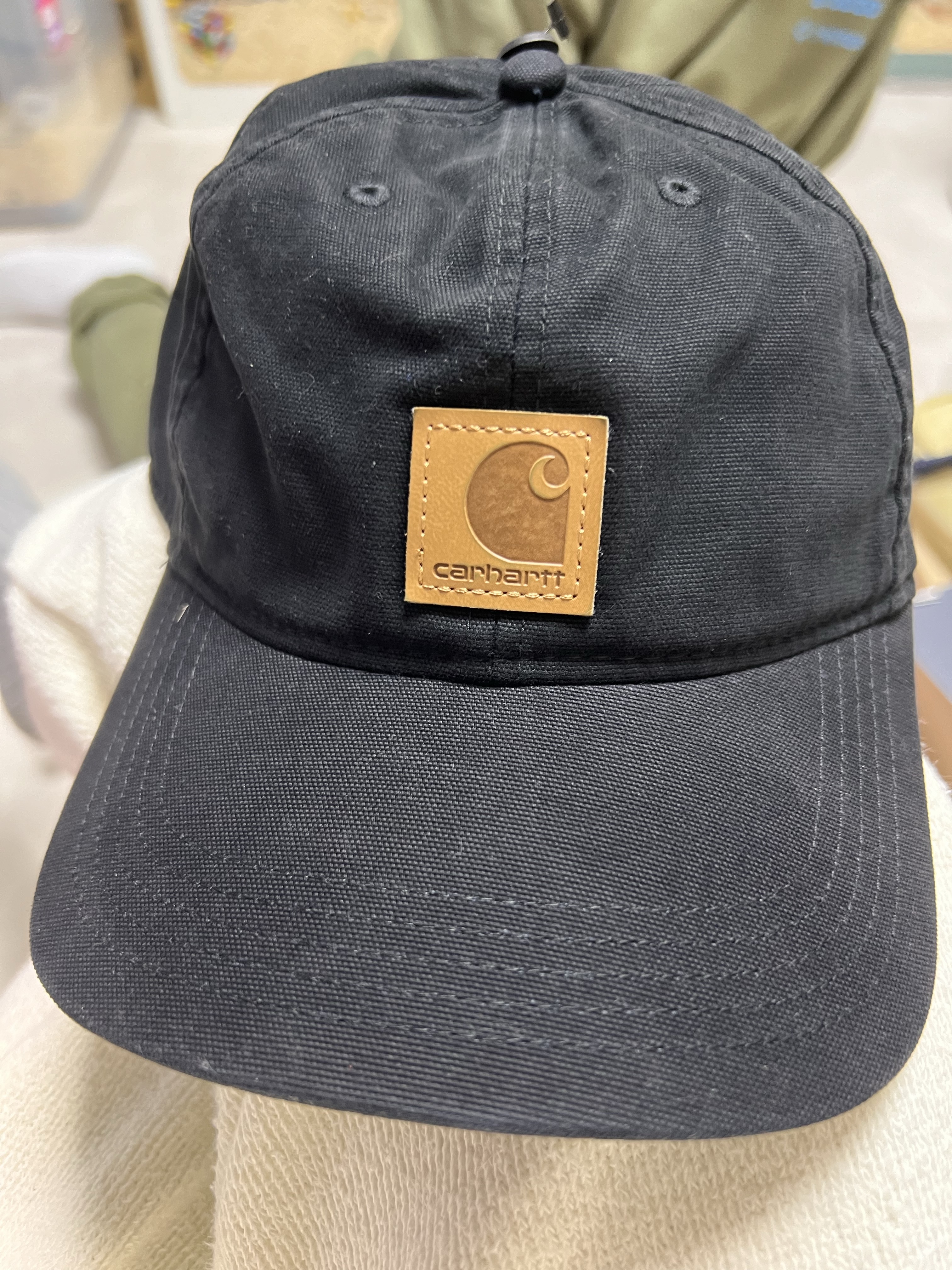 Carhartt Canvas Cap Black 착용 스타일