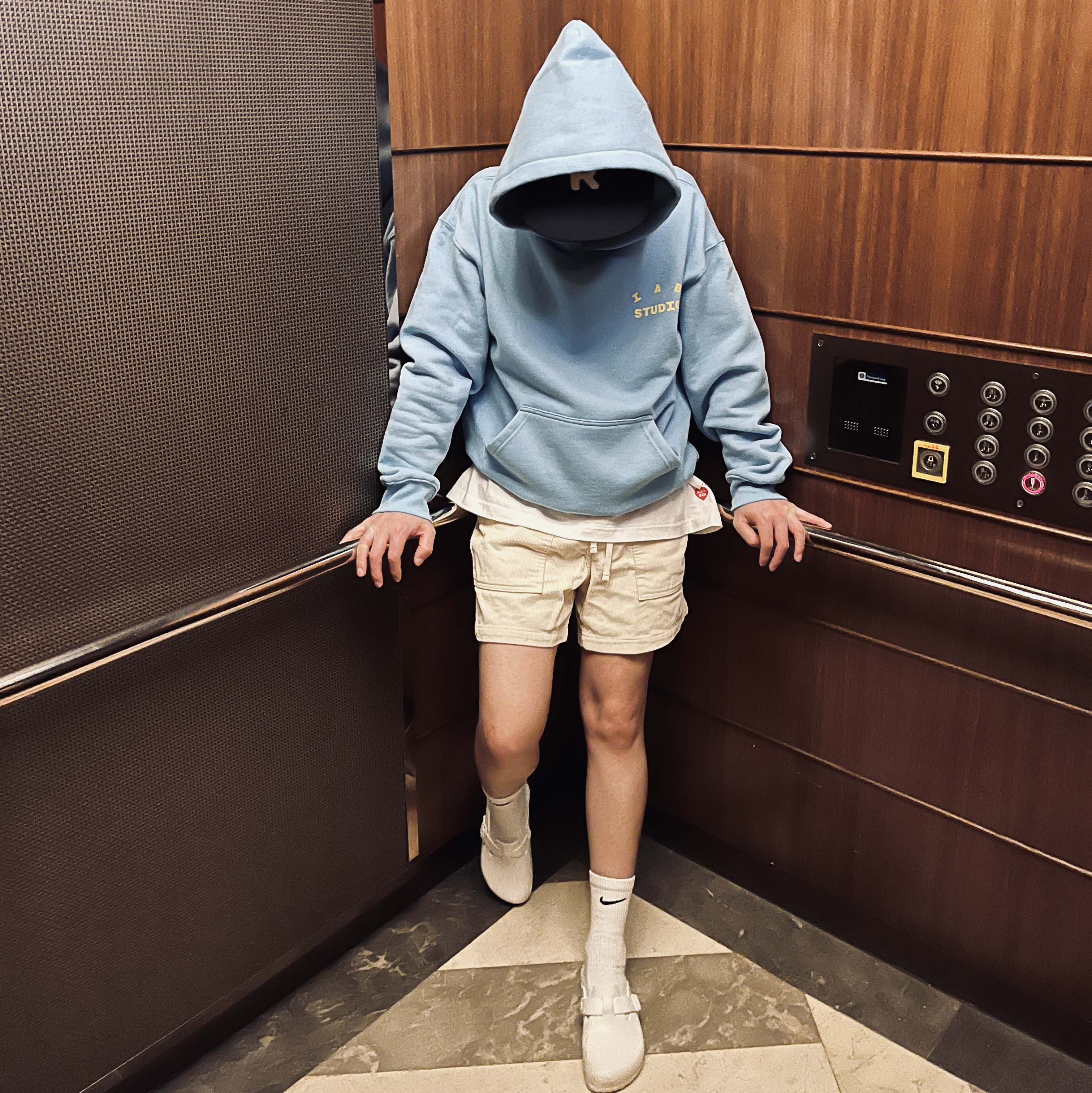 Nike x Supreme Air Force 1 Low White, IAB Studio Hoodie Sky Blue Lemon 착용 스타일 - 4