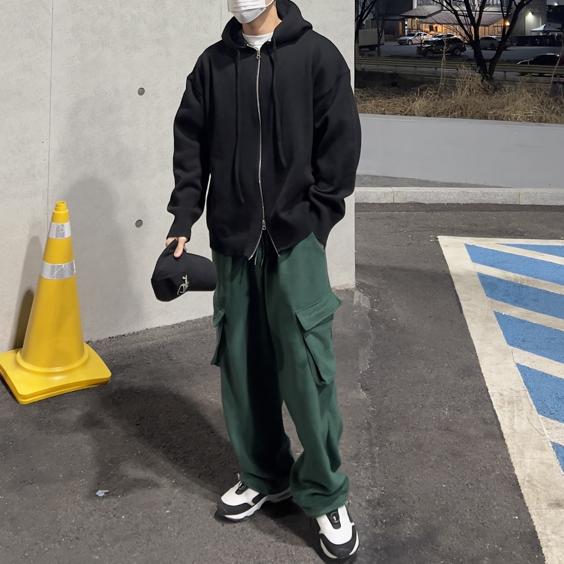 Nike x Comme des Garcons Homme Plus Air Max Sunder SP White Black 착용 스타일 - 4