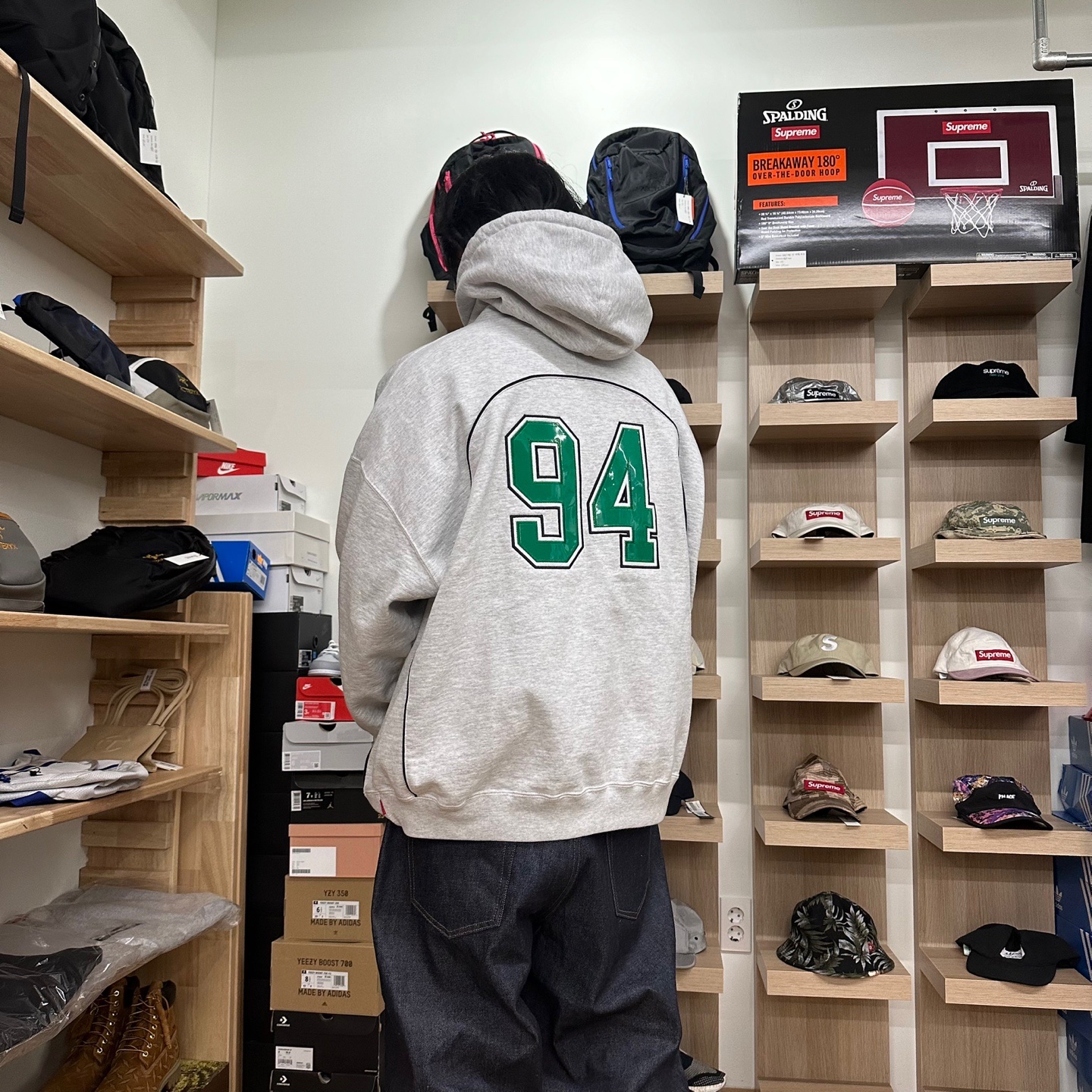 Supreme Boxy Piping Arc Hooded Sweatshirt Ash Grey - 23SS, Supreme Rigid Baggy Selvedge Jean Rigid Indigo - 23FW 착용 스타일
