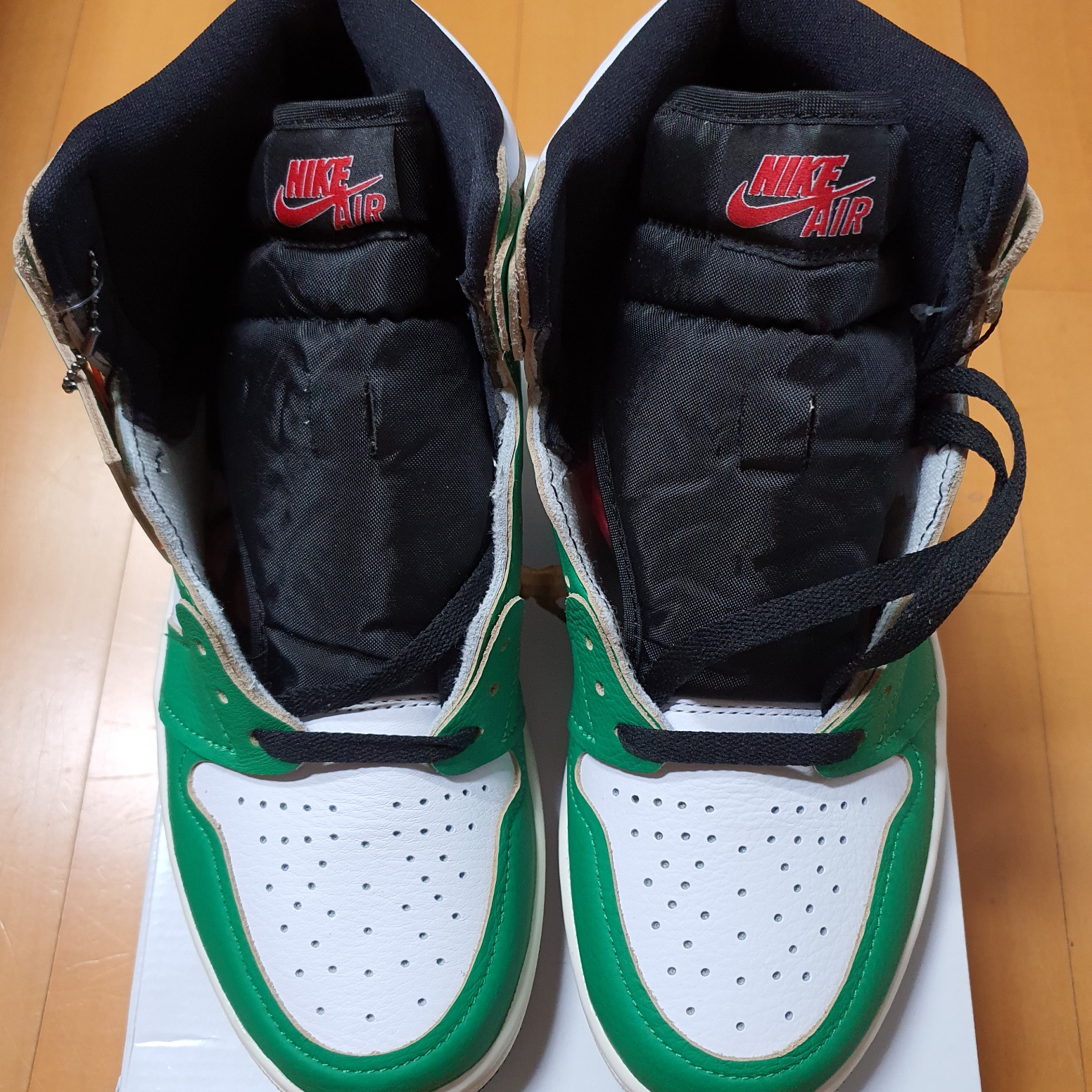 (W) Jordan 1 Retro High OG Lucky Green 착용 스타일