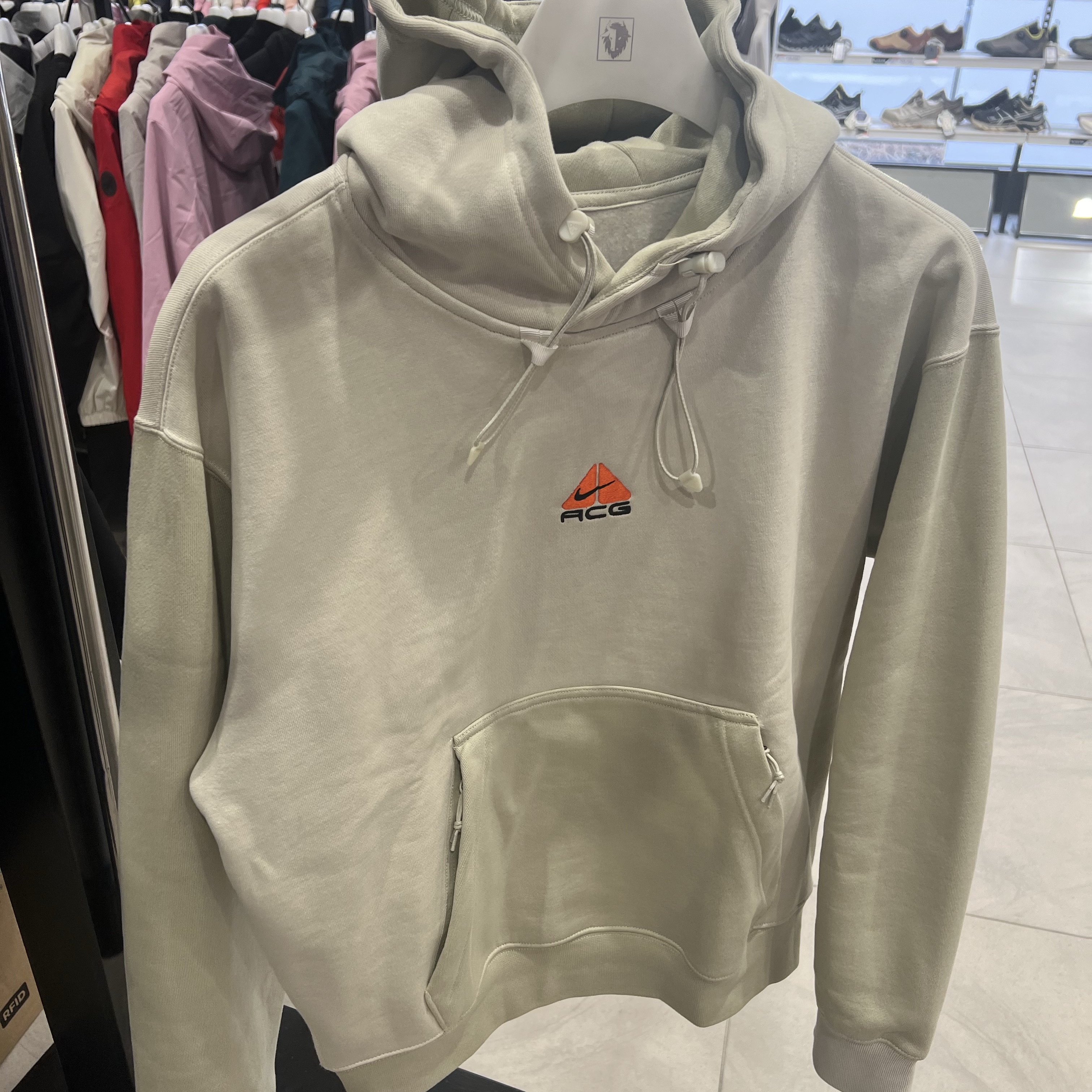 Nike ACG Therma-Fit Pullover Fleece Hoodie Light Bone - Asia 착용 스타일 - 2