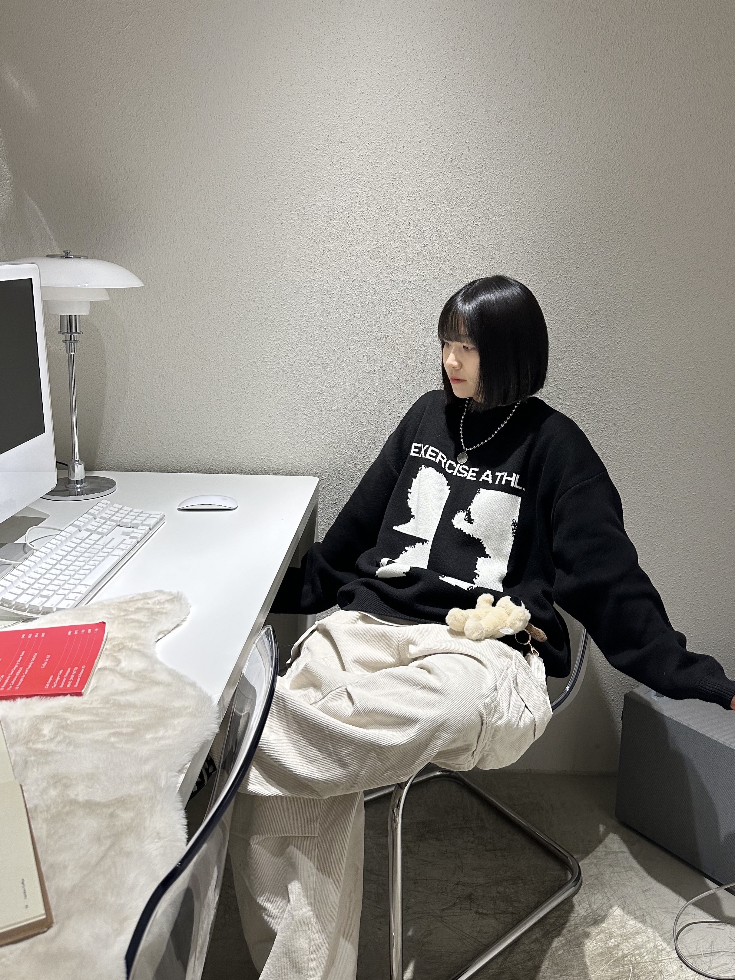 Adidas Superstar Premium Black White 착용 스타일 - 3