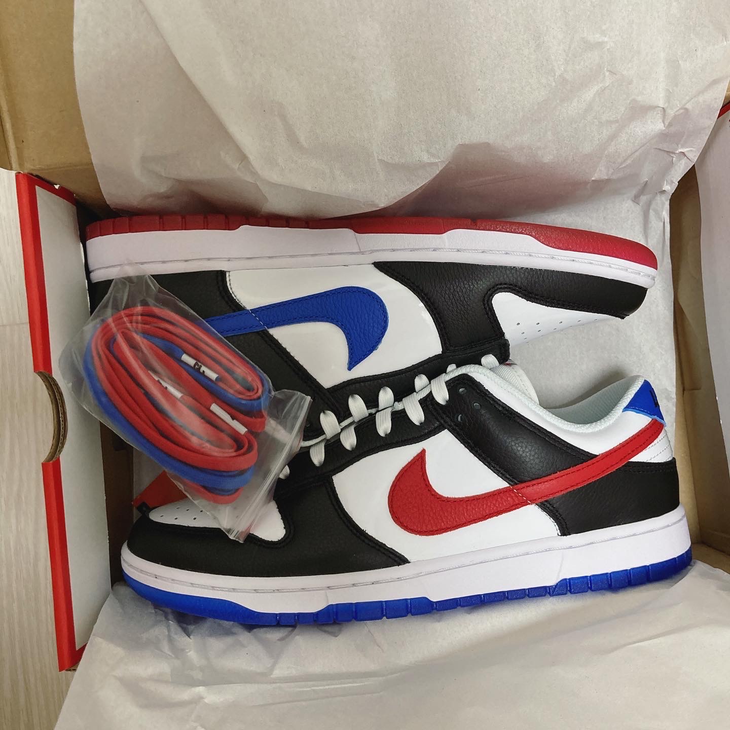 Nike Dunk Low SE Seoul 착용 스타일