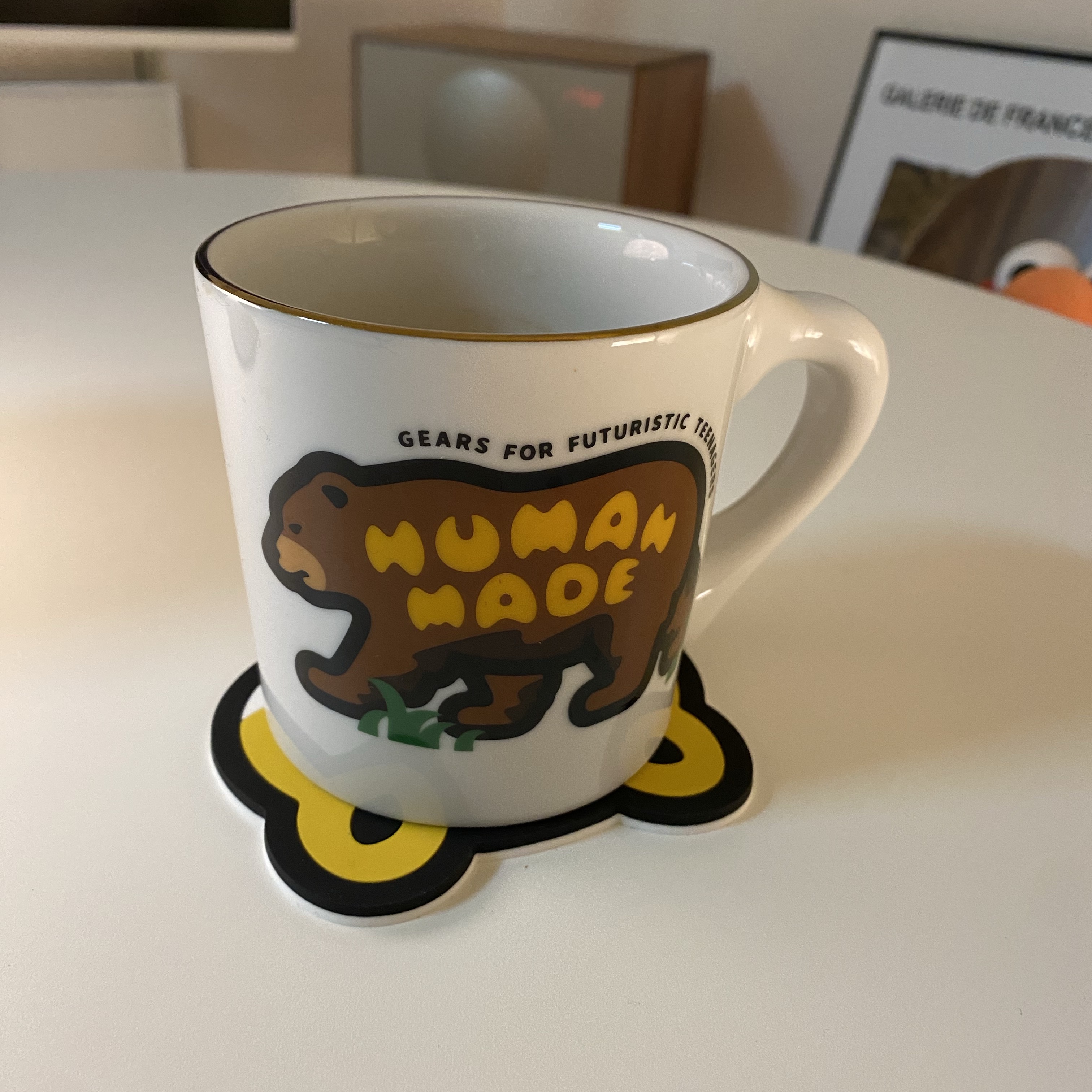 Human Made Brown Bear Coffee Mug White 착용 스타일