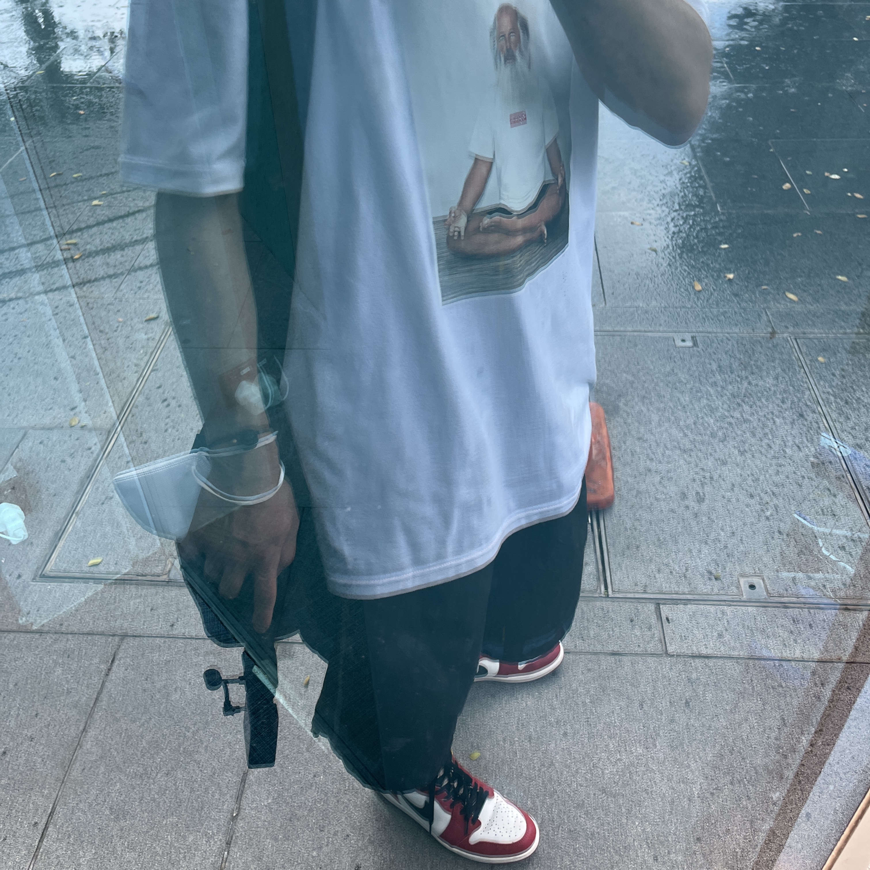 Supreme Rick Rubin T-Shirt White - 21FW, Jordan 1 Retro High OG Chicago 2022 착용 스타일