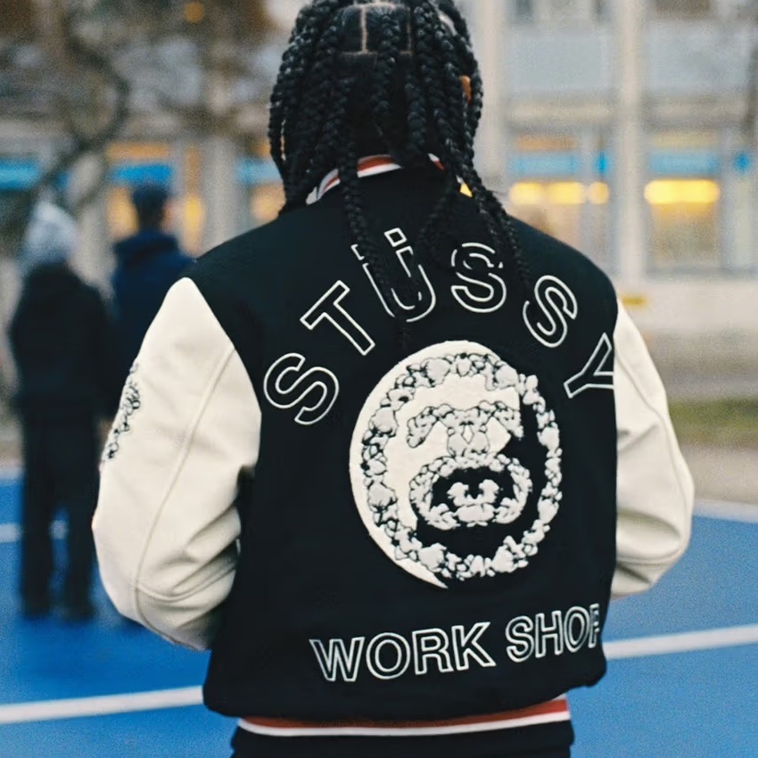 Stussy x Our Legacy Frame Pigment Dyed T-Shirt Natural, Stussy x Our Legacy x Denim Tears TTL Varsity Jacket Black 착용 스타일 - 3