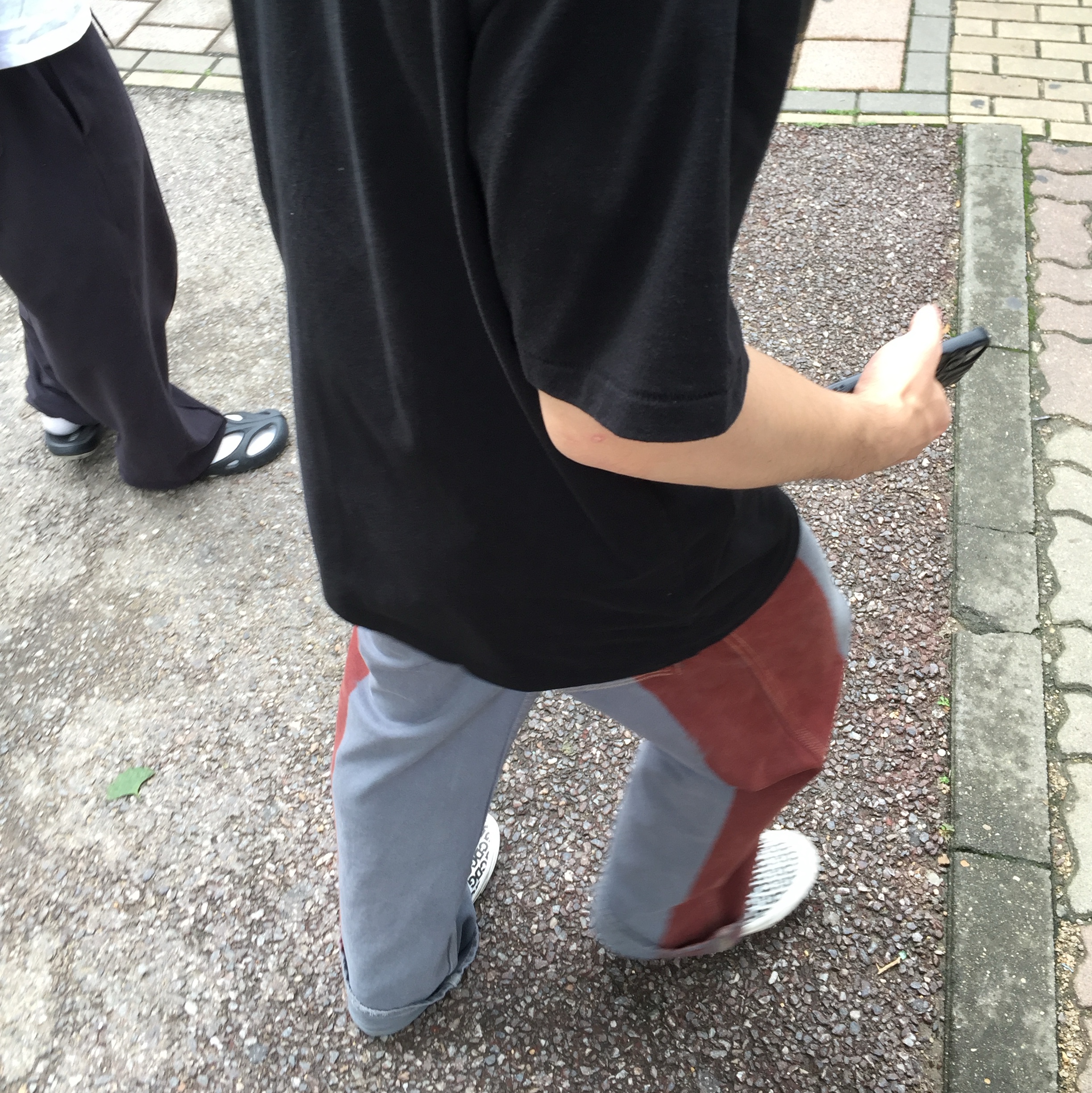 Vans Vault x CDG Slip-On LX White 착용 스타일 - 3