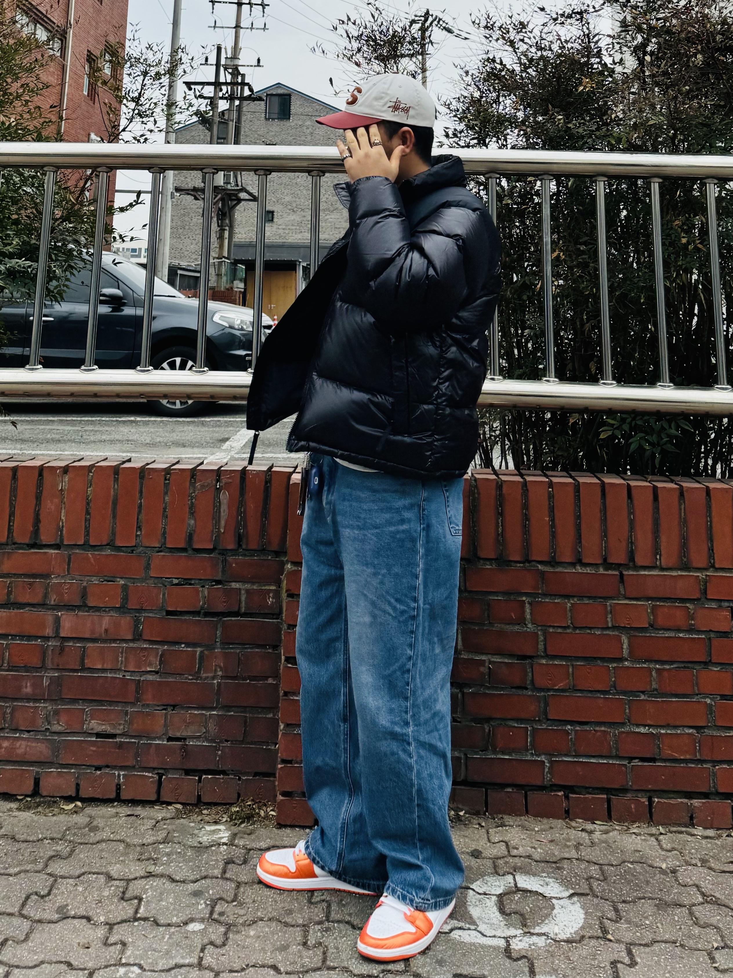 Stussy Chenille S Low Pro Cap Smoke, The North Face 1996 Eco Nuptse Jacket Real Black 착용 스타일