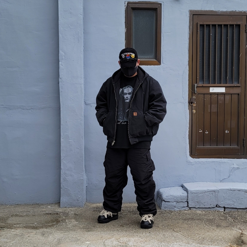 Moncler x Rick Owens Amber Snow Boots Black - 20FW, Project G/R Crow Worldtour T-Shirt Washed Black 착용 스타일