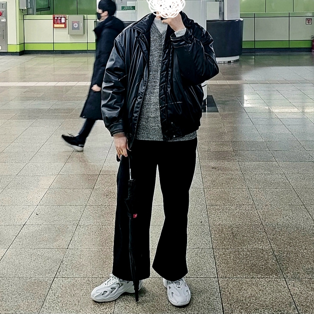 Adidas Adifom Q Cloud White Grey 착용 스타일 - 1