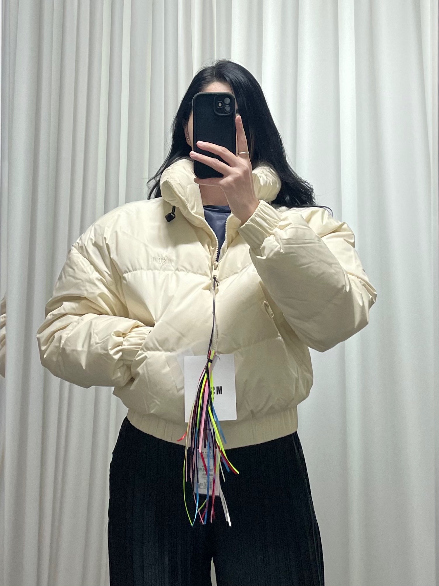(W) MSGM Ripstop Nylon Cropped Down Jacket White 착용 스타일 - 1
