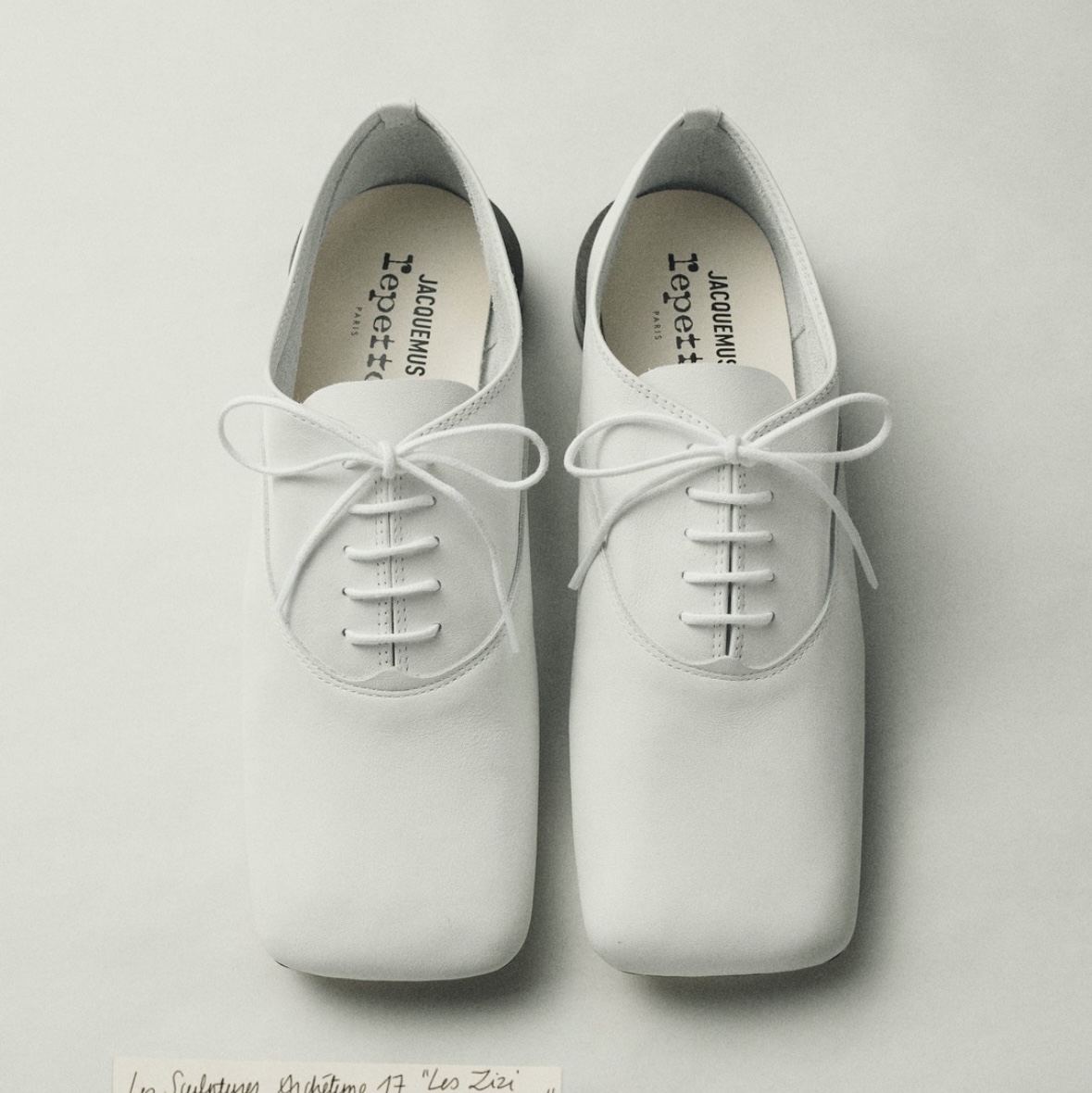 Jacquemus x Repetto Zizi White 착용 스타일 - 2