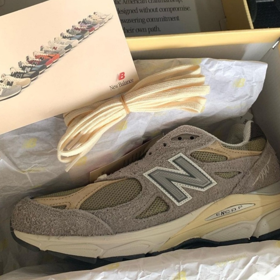 New Balance 990v3 Made in USA Marblehead Incense 착용 스타일