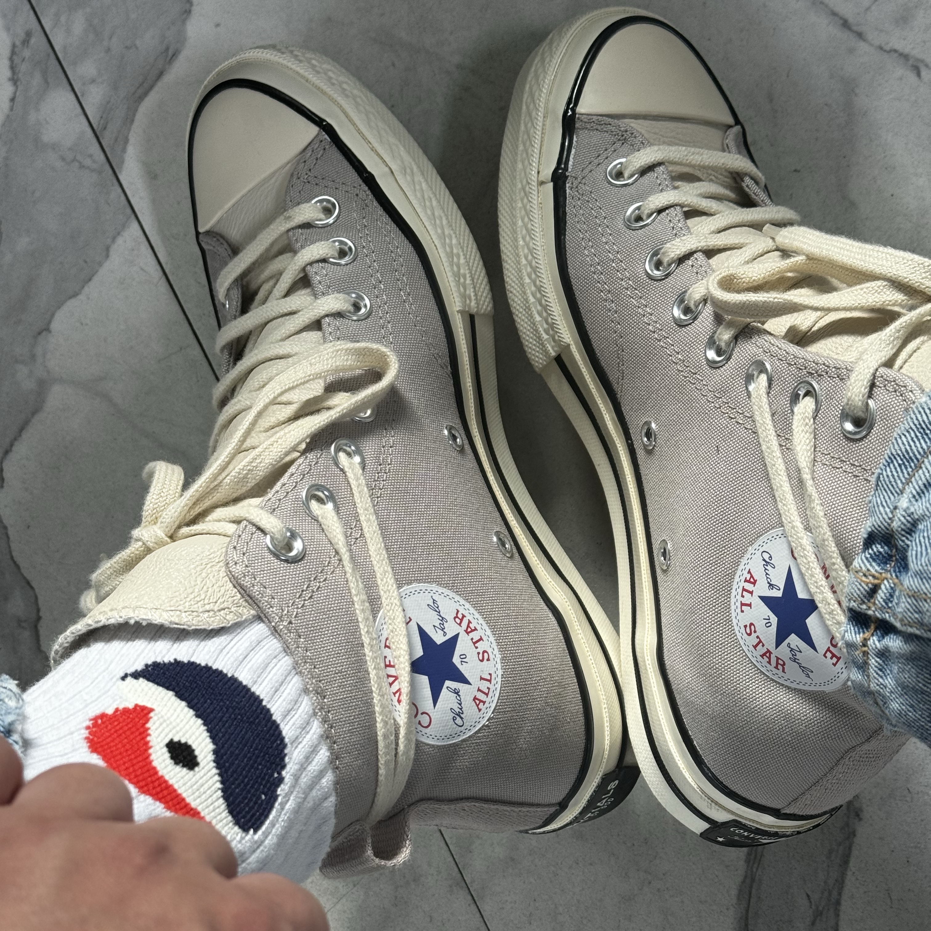 Converse x Fear of God Essentials Chuck 70 Hi Grey 착용 스타일