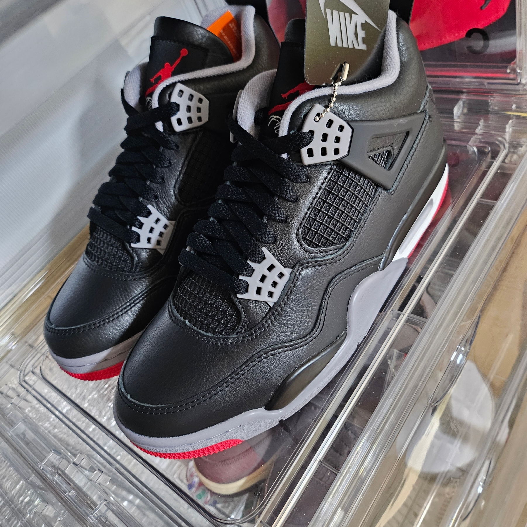 Jordan 4 Retro Bred Reimagined 착용 스타일 - 1