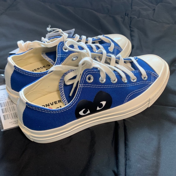 Converse x Play Comme des Garcons Chuck 70 Ox Blue Quartz 착용 스타일 - 2