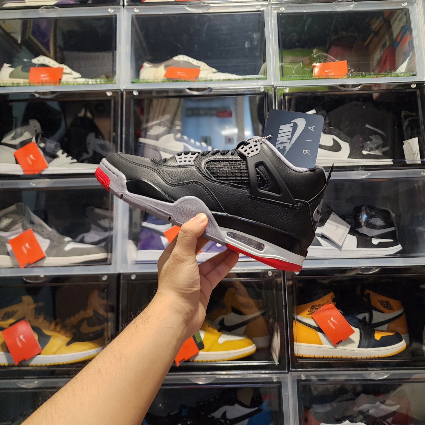 Jordan 4 Retro Bred Reimagined 착용 스타일 - 1